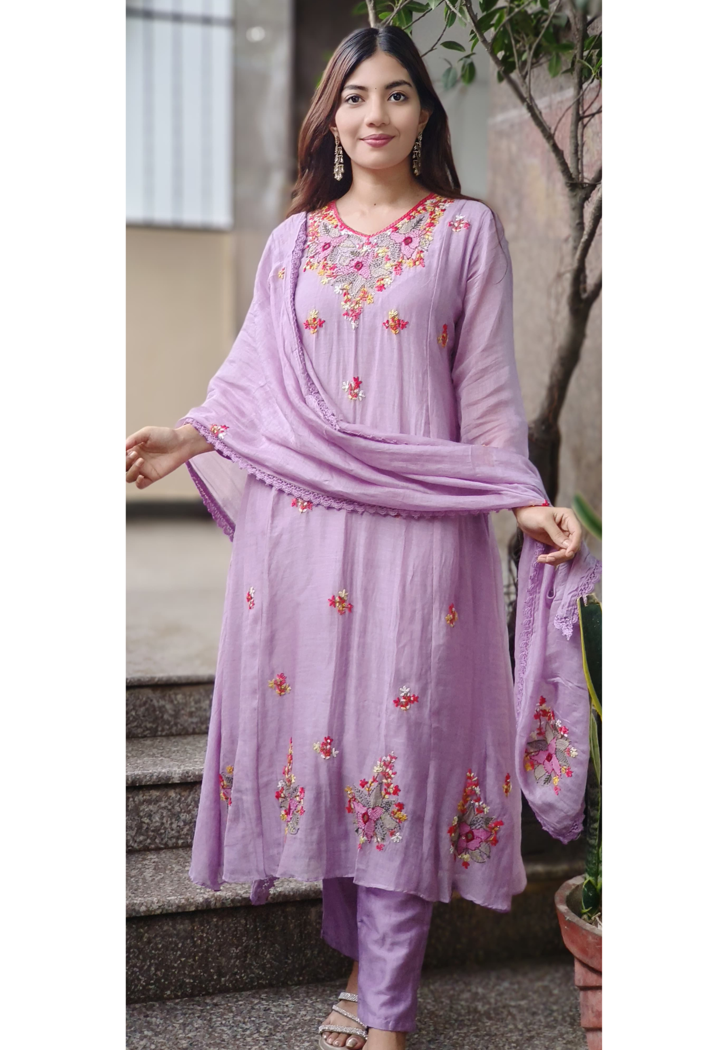 Light Shade Katha Stitch Thread Work Mul Chanderi Full Suit Set With Dupatta