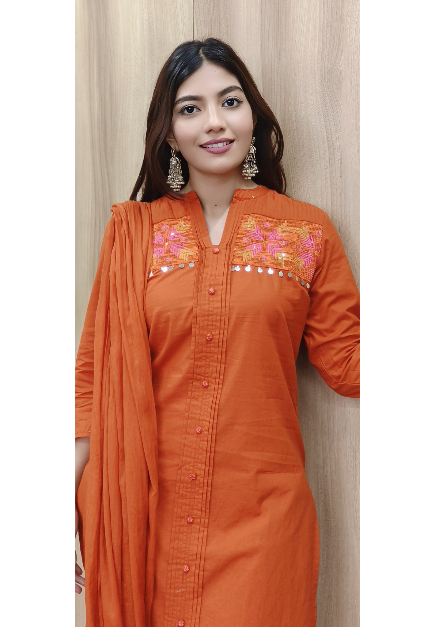 Unique Look Foil Hang Work Crosia Full Suit With Dupatta In Cotton Fabric