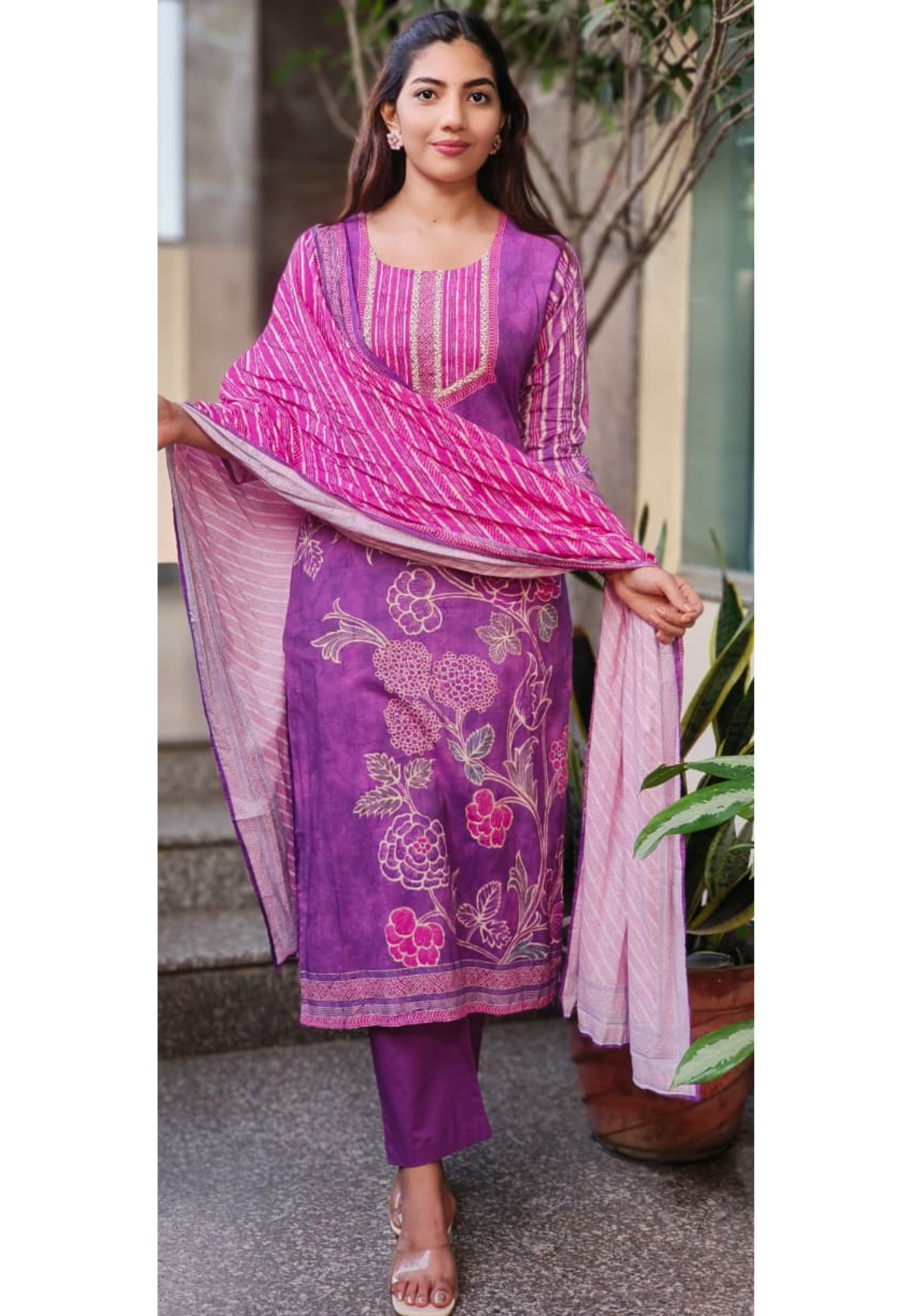 Suttle Look Soft Prints Full Suit Set With Dupatta- 10625