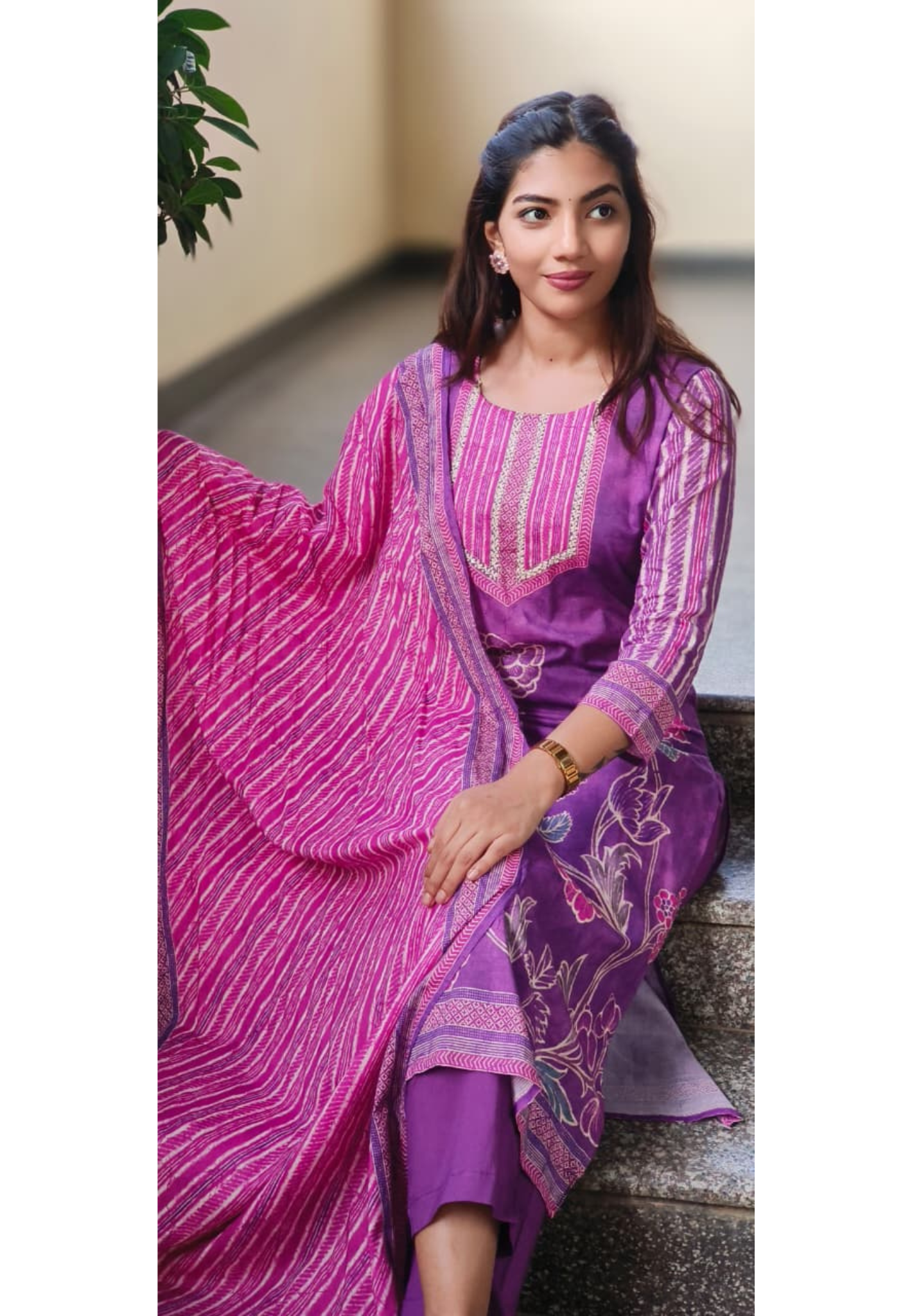 Suttle Look Soft Prints Full Suit Set With Dupatta- 10625