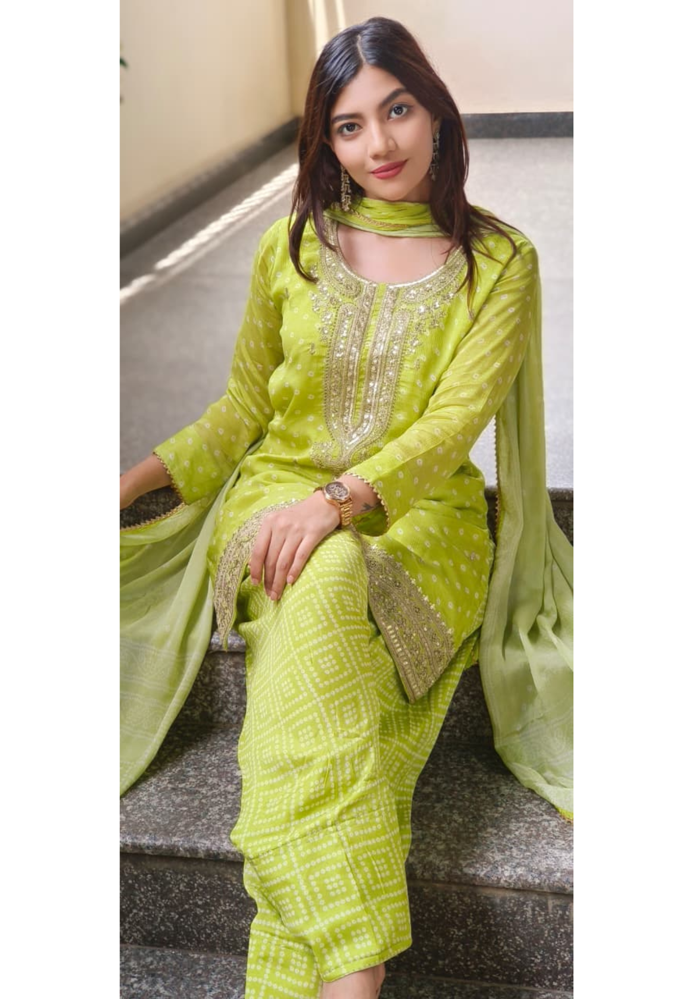 Zardosi Front Work Bandhej Full Suit Set With Farsi Bottom