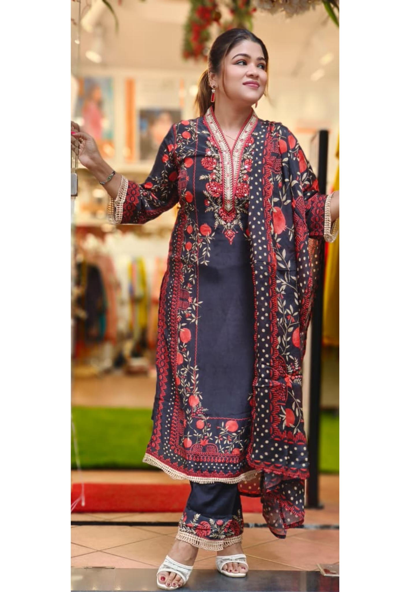 Sequenced Floral Lawn Look Full Suit Set With Dupatta- 10802