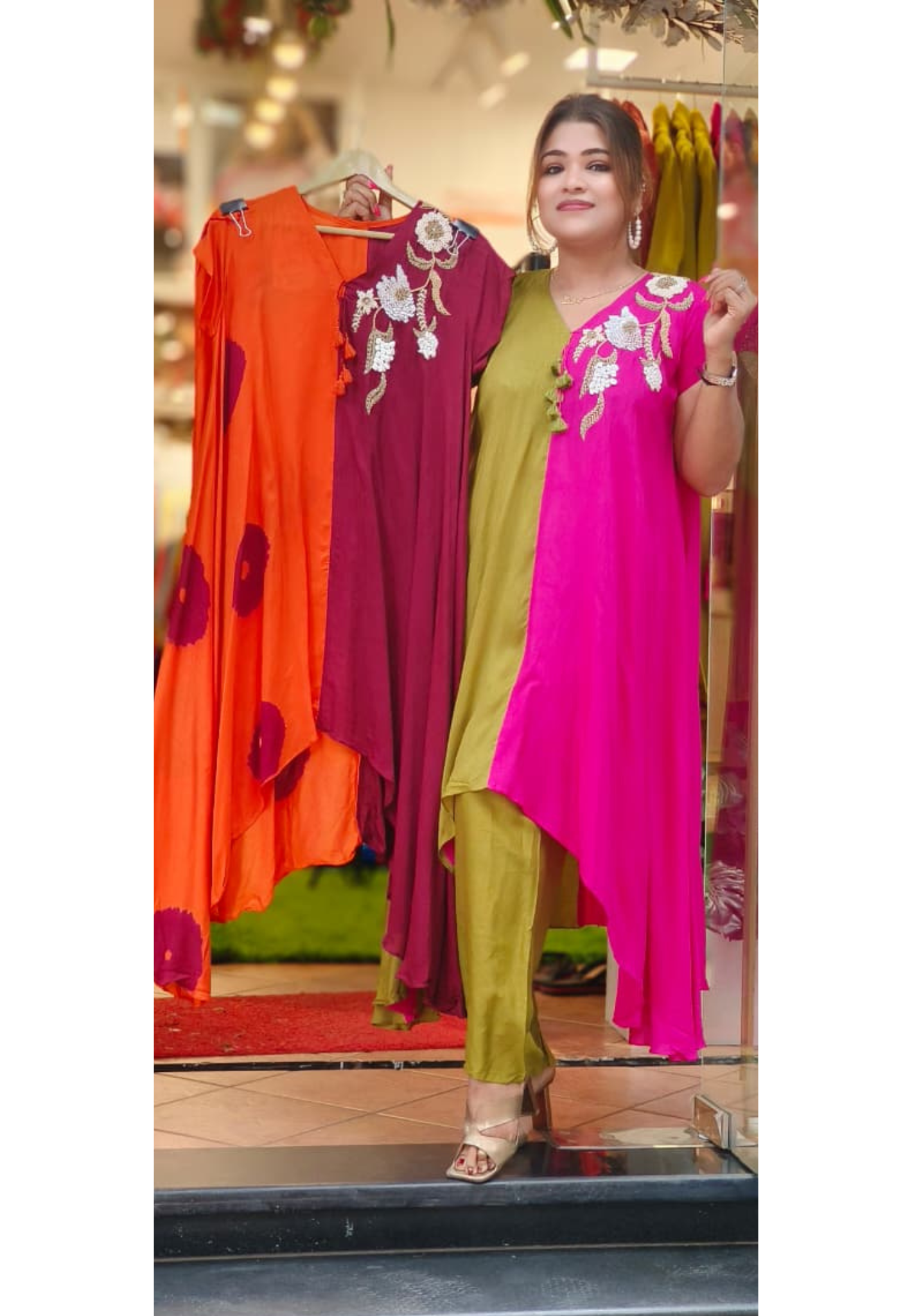 Zest & Bloom Dual-Tone Minimal Embroidered Kurta Pant Set In Dola Silk Fabric