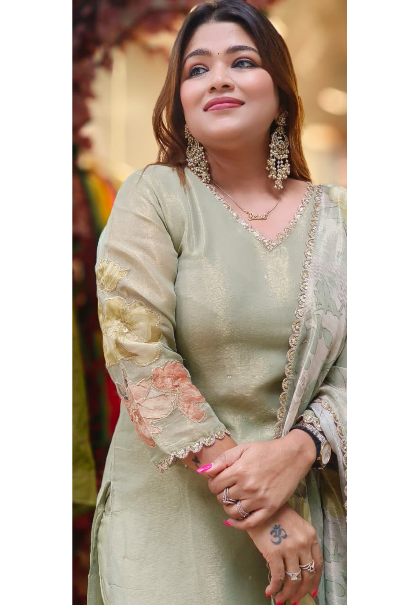 Floral Patch Glow Elegant Full Suit Set With Dupatta In Tissue Fabric-10838