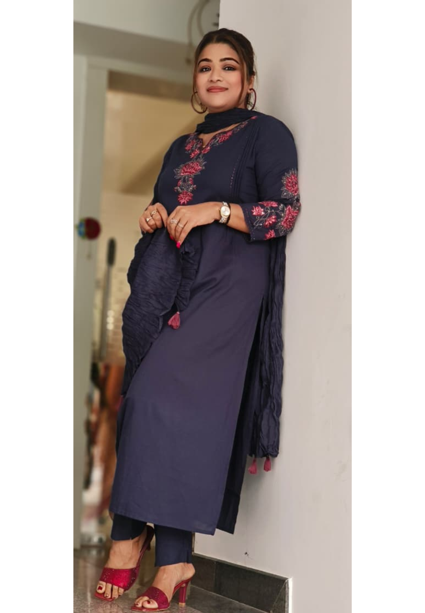 Floral Thread Embroidered Solid Full Suit Set With Dupatta In Cotton Fabric- 10980