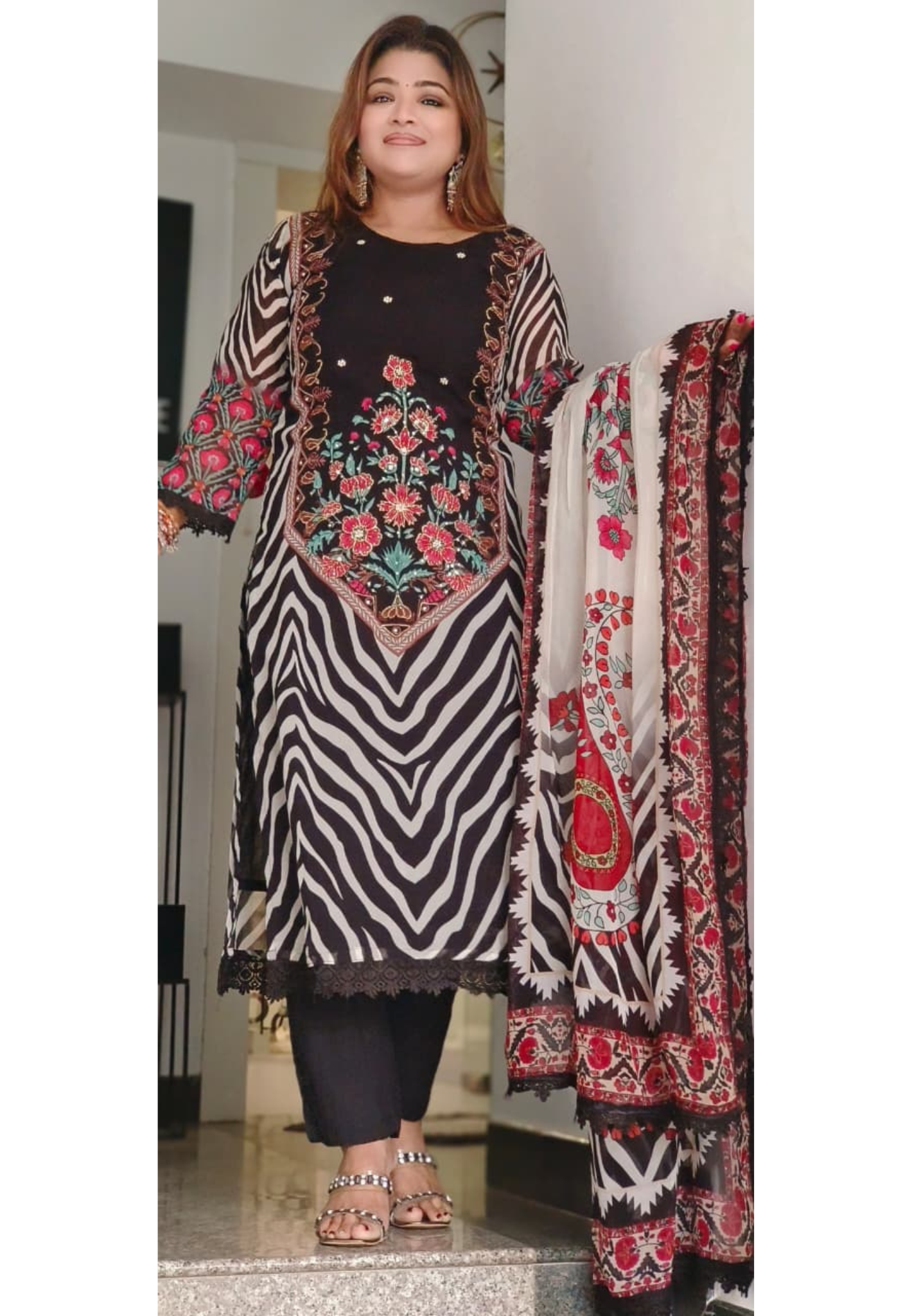 Radiant Floral Bloom Striped Full Suit Set With Dupatta In Organza Fabric- 10974
