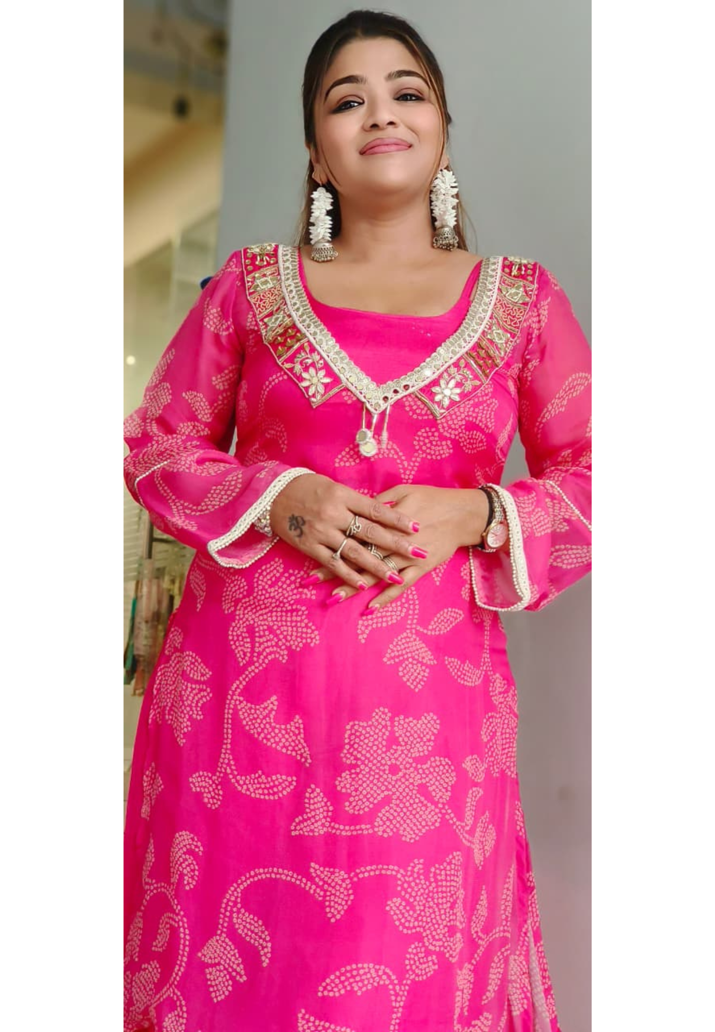 Bandhej Floral Prints Outer With Buster & Loose Palazzo Bottom In Jute Tissue Fabric- 11225