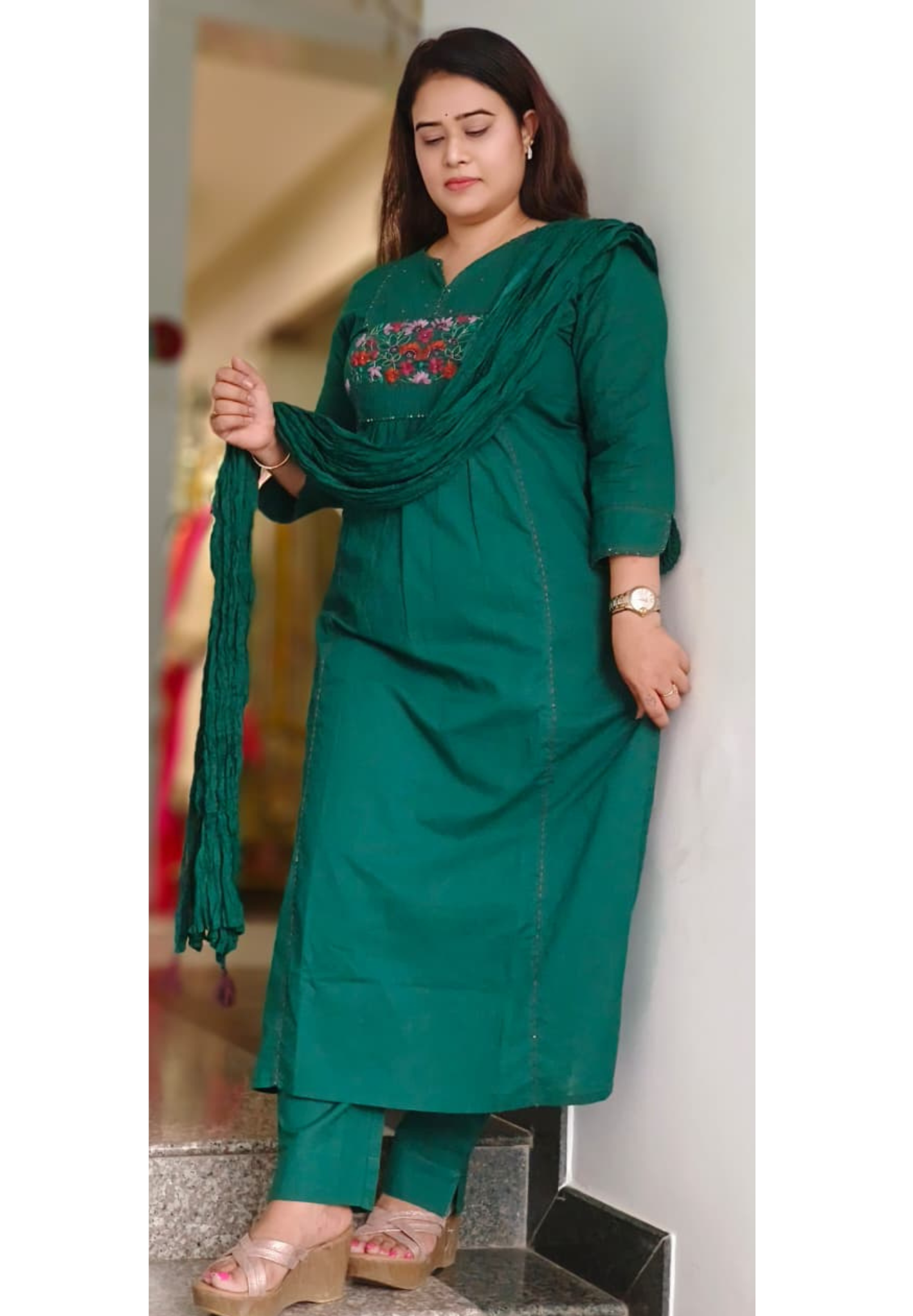 Thread Embroidered Solid Color Cotton Aline Side slit Full Suit