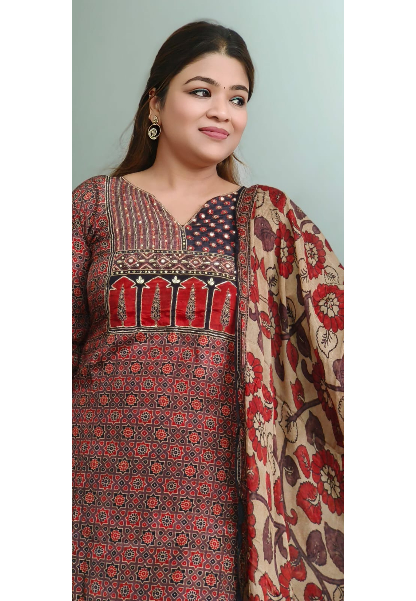 Kalamkari Neck Work Printed Full Suit Set With Lining Dupatta In Crepe Fabric- 11303