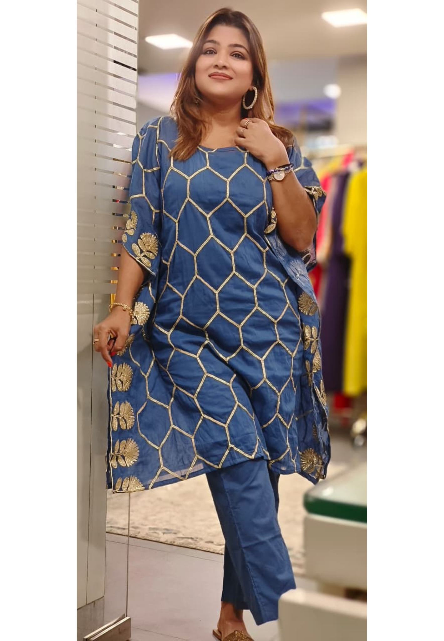 Golden Touch Hexagon Zari Embroidered Extract Kaftan With Inner & Bottom In Muslin Fabric-11419