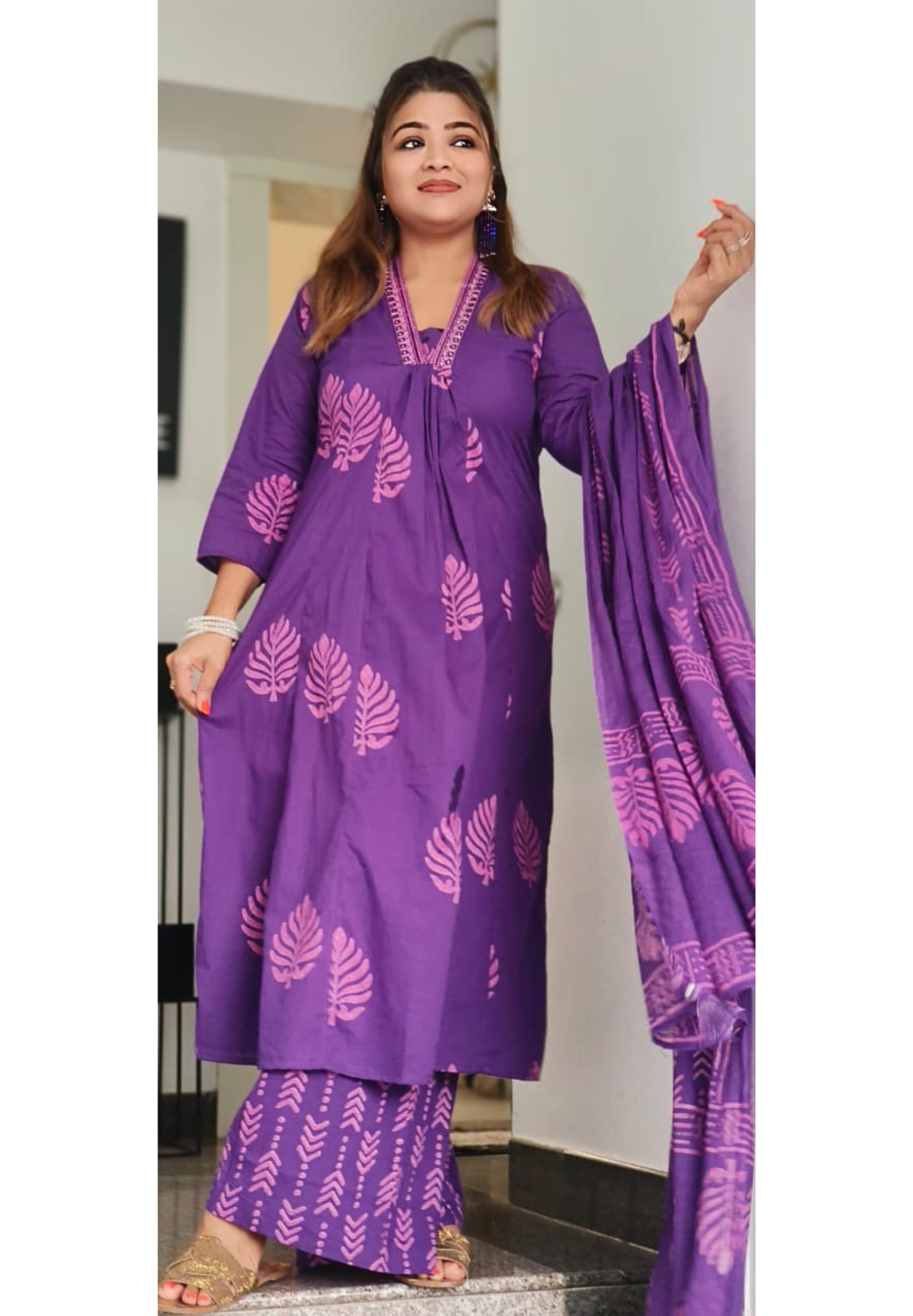 Abstract Print A-Line Full Suit Set With Dupatta & Loose Bottom In Cotton Fabric