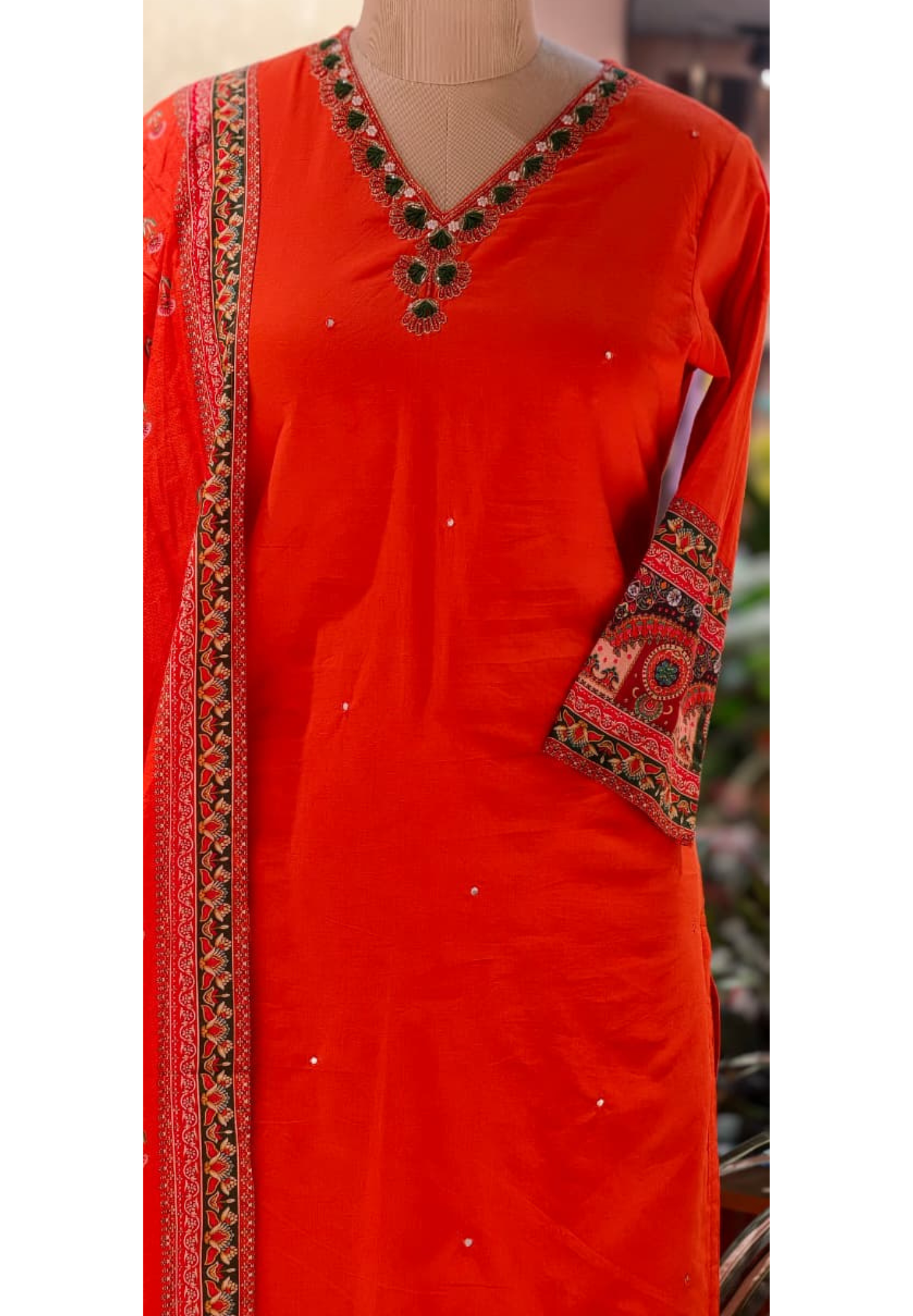 Unique Rajasthani Look Bordered Cotton Full Suit Set With Plain Bottom & Dupatta- 13357