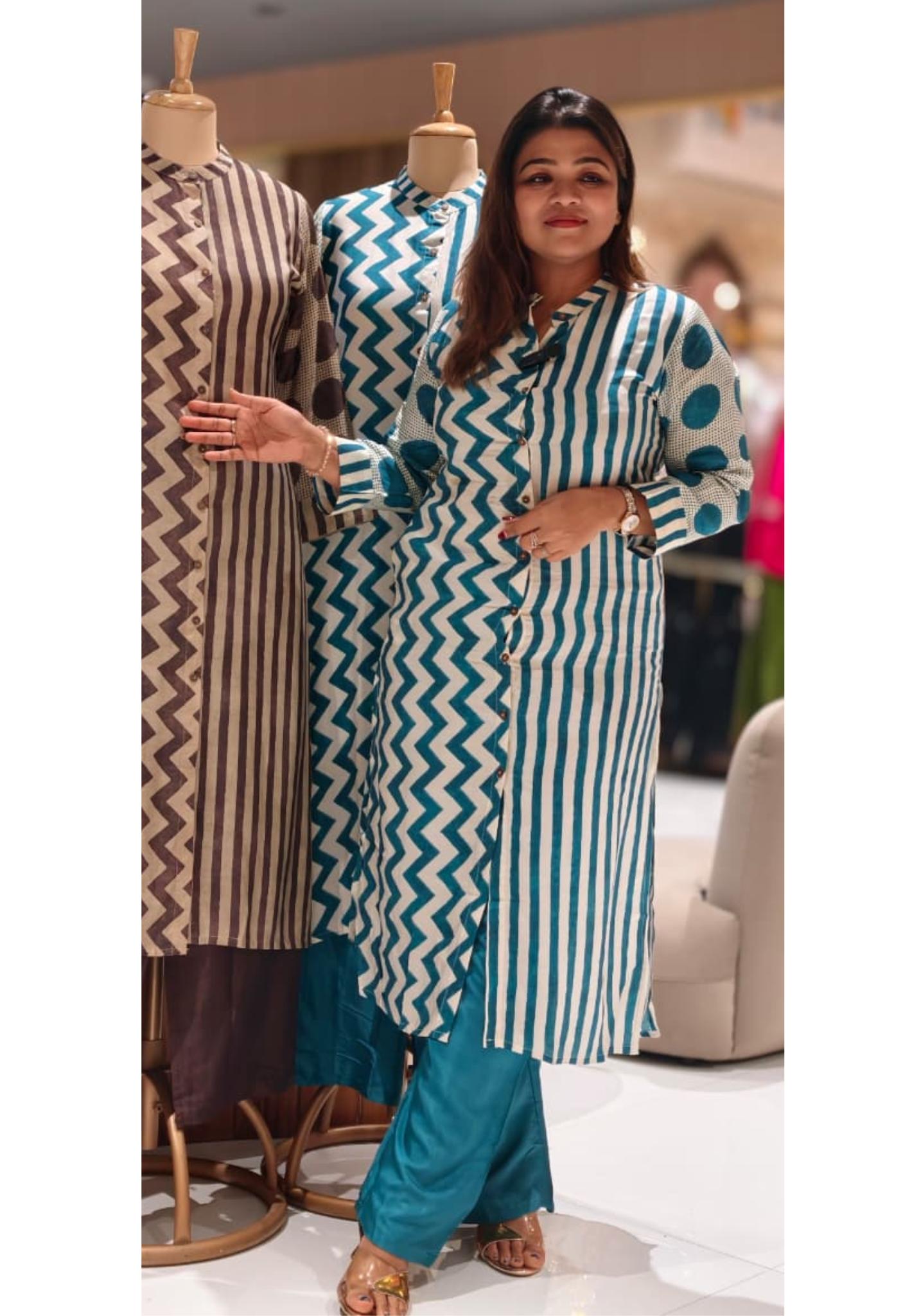 Striking Zig-Zag With Striped Stylish Kurta Pant Set In Muslin Fabric- 13456