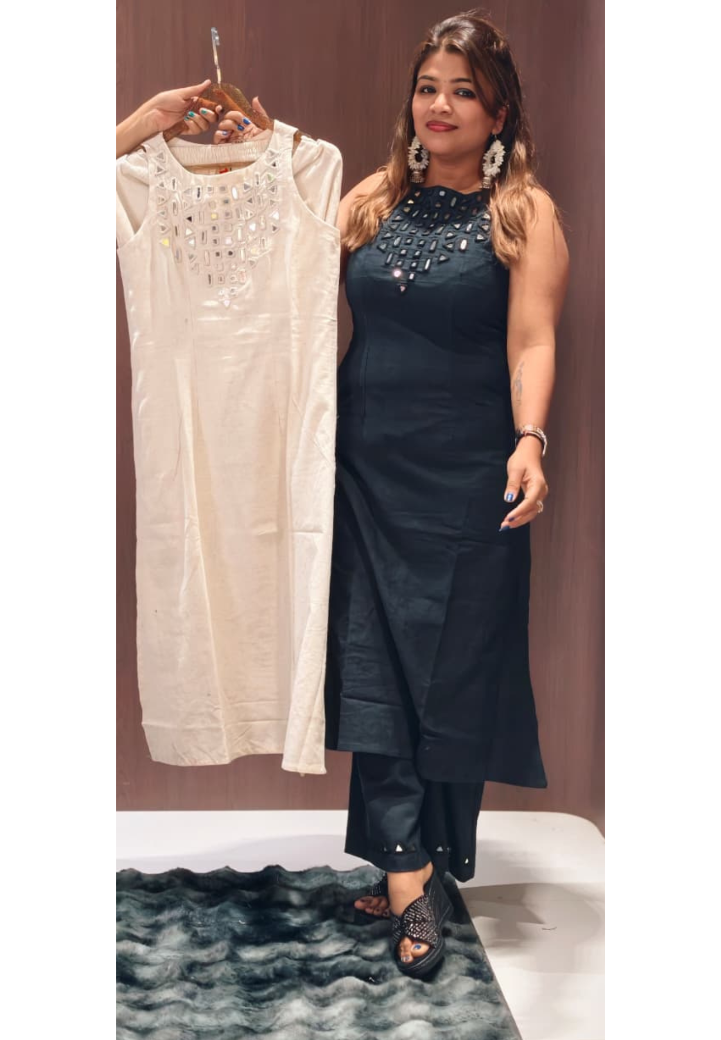 Elegant Handloom Cotton Sleeveless Kurta Set with Mirror Cutwork Neck With Loose Pants-14187 RB173