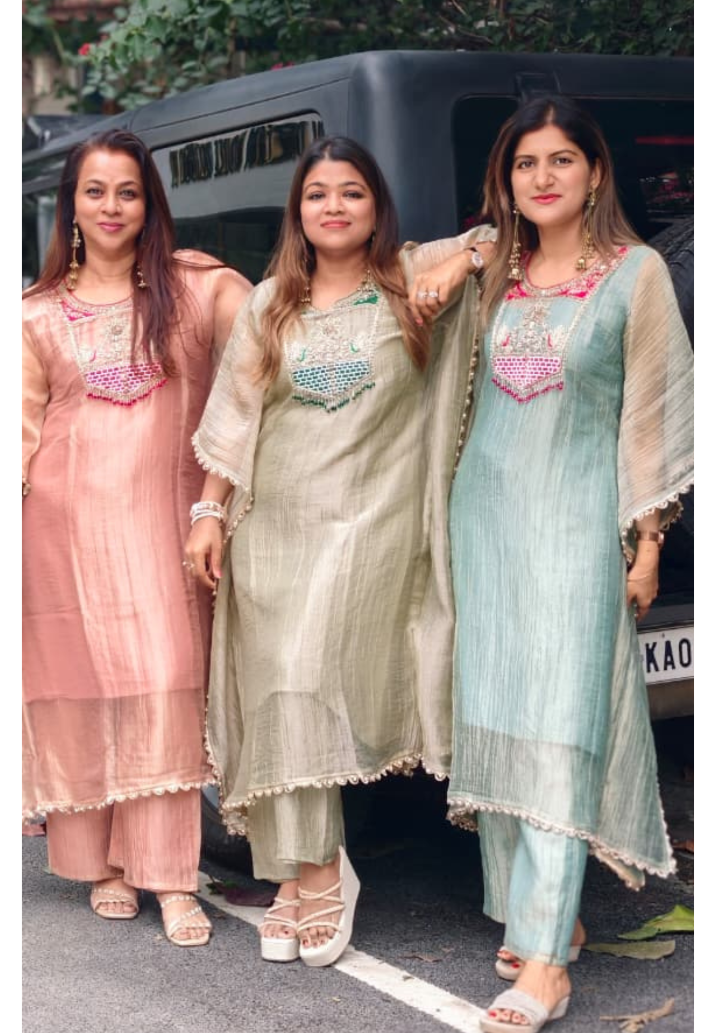 Dabka Contrasted Embroidered Tassel Yoke Premium Salsa Fabric Kaftan With Matching Bottom- 15972