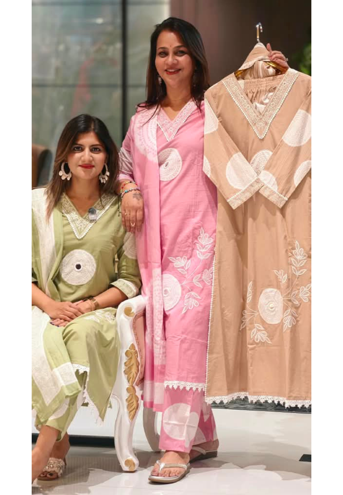 Crosia Lace Bordered Round Leaf Petal Embroidered Beautiful Cotton Full Suit Set With Dupatta- 16083