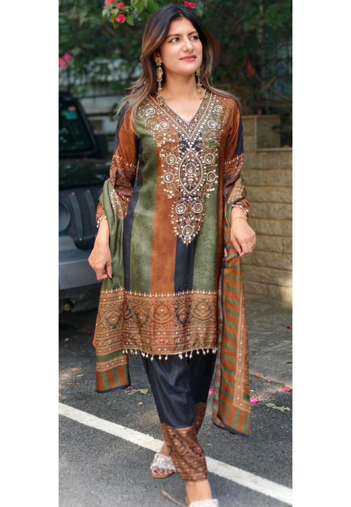 Designer Contrasted Bold Prints Heavy Latkans Elegance Russian Silk Full Suit Set With Farsi Bottom & Dupatta- 16247