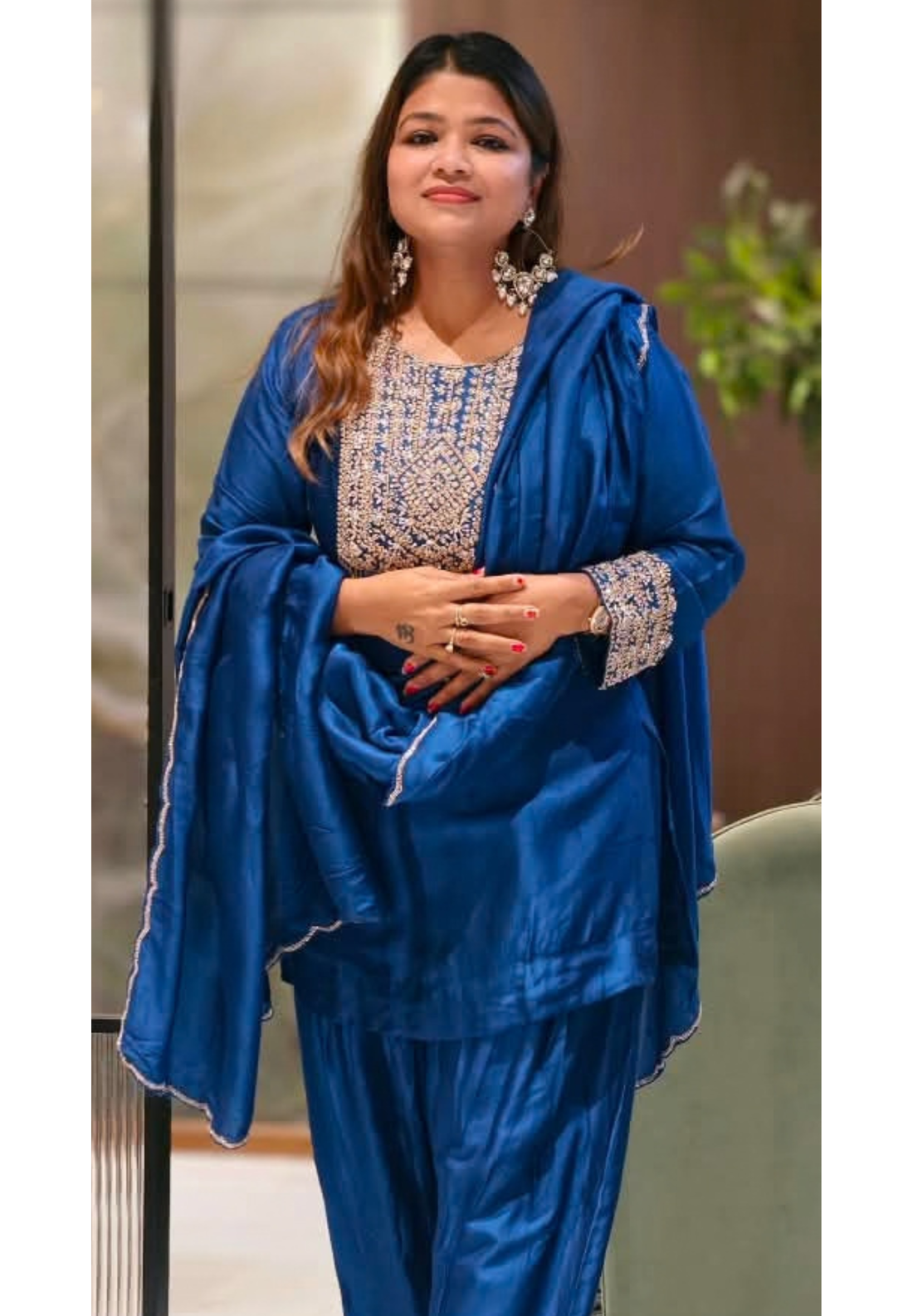 Pittan Work Hand-Embroidered Beaded Fringe Yoke Short Length Kurta With Farshi Bottom & Matching Dupatta In Russian Silk Fabric- 16624