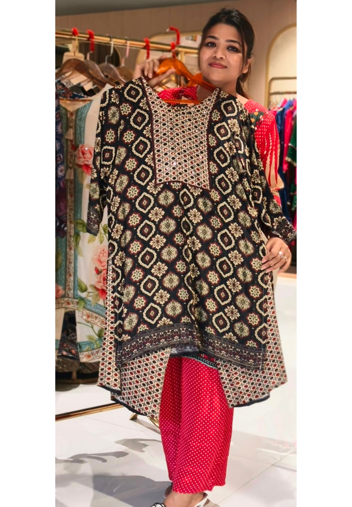 Black & Maroon Geometric Print Kurta with Matching Palazzo Pants Co-Ord Set- 15239