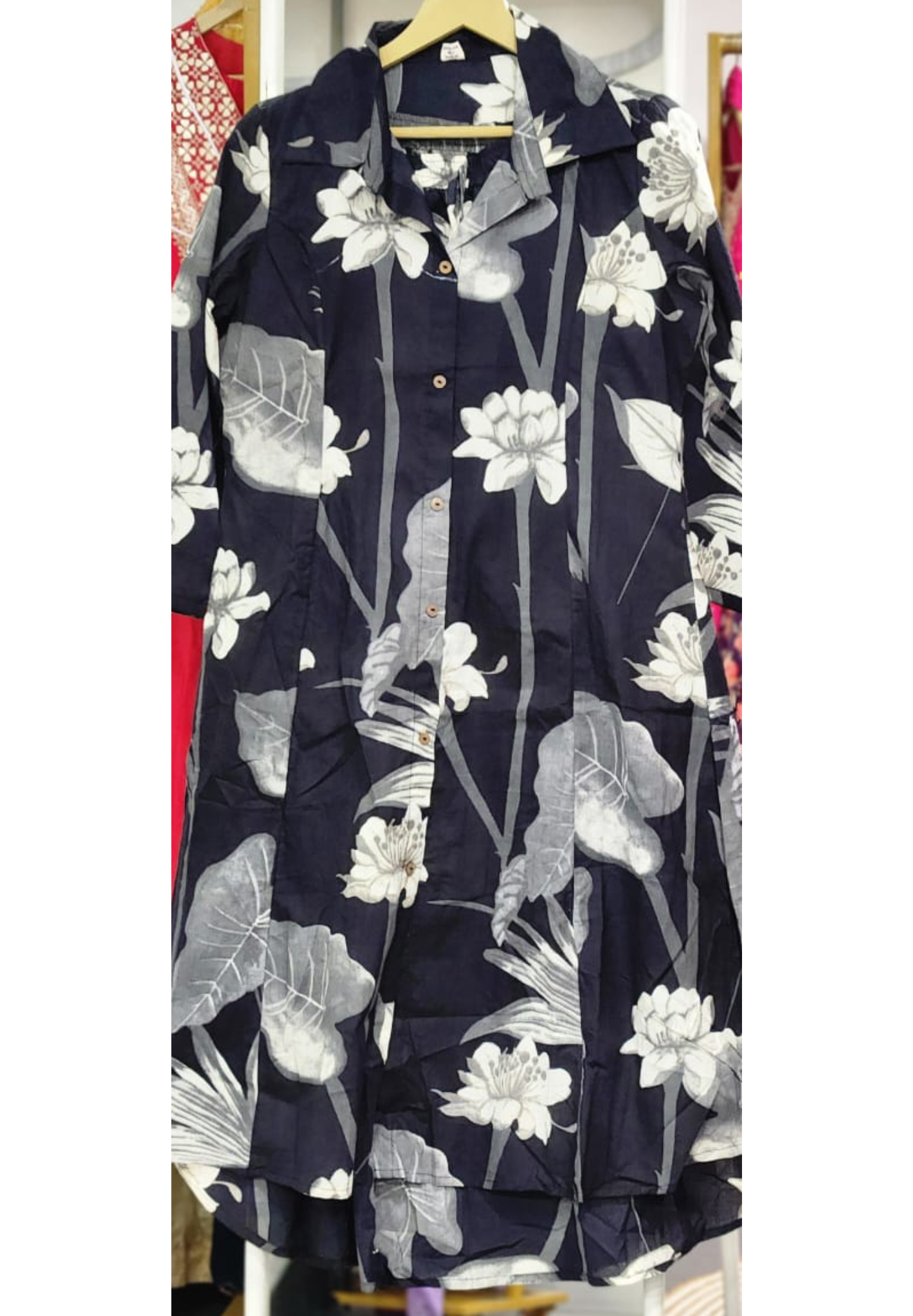 Pure Cotton Flower Black And White Print Collar Kurta With Pant-08492