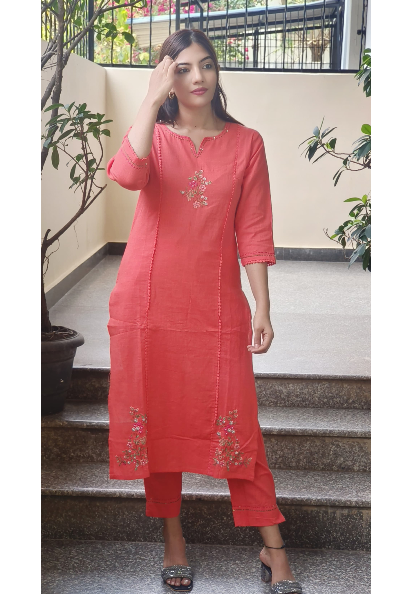 Cotton embroidered kurta with pant -09170