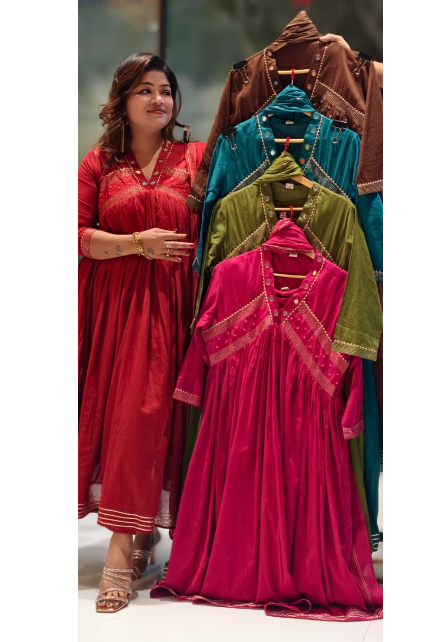 Golden Elegant Lace With Mirror Work Alia Cut A-Line Mul Cotton Full Suit Set With Dupatta-13043 (Maroon Colour Dispatching After 10 Days)