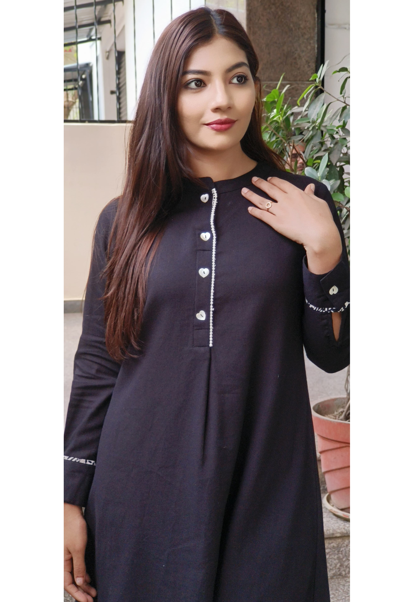 Solid Shade cotton Black top with Balck white Printed Palazzo Pant 09195
