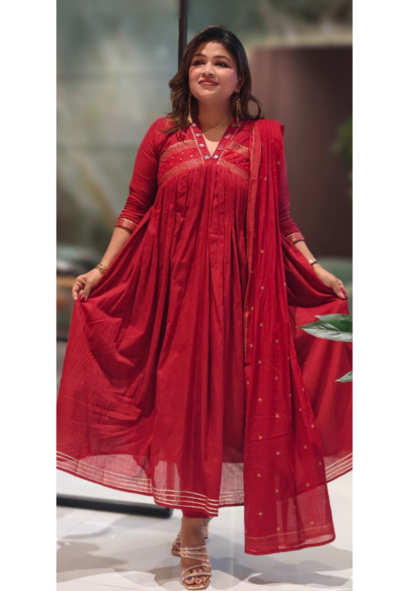 Golden Elegant Lace With Mirror Work Alia Cut A-Line Mul Cotton Full Suit Set With Dupatta-13043 (Maroon Colour Dispatching After 10 Days)