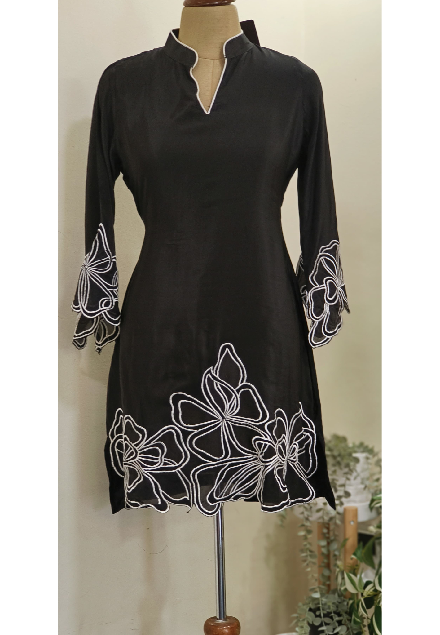 Crape thread embroidery short kurti only DRYWASH  Dispatching after 25 days-05845