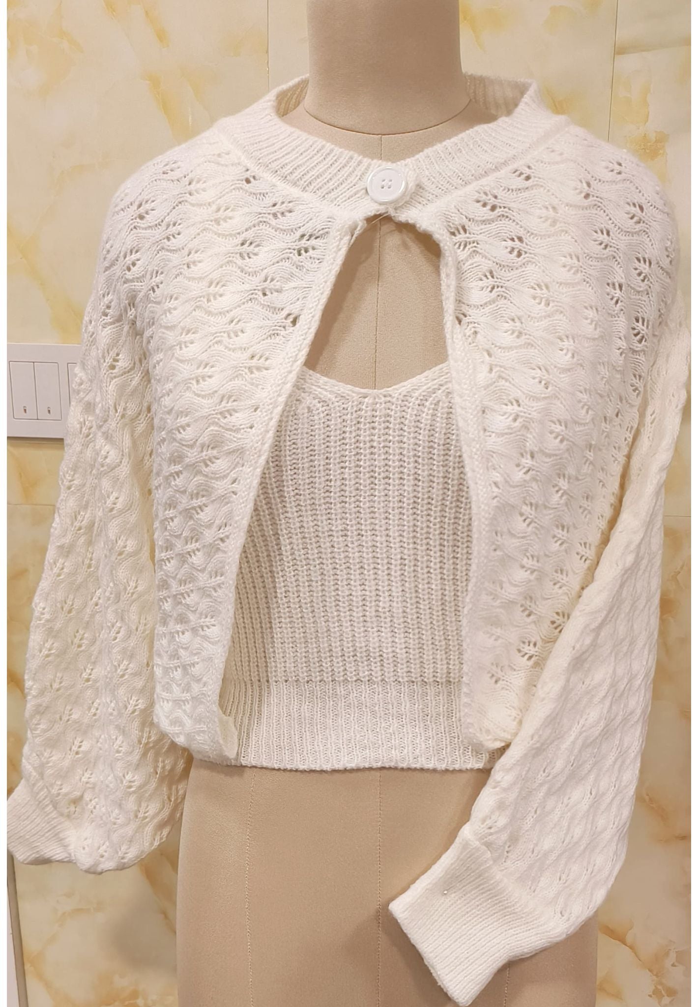 Woollen Knitted Sleeveless crop top with woollen knitted Short shrug-