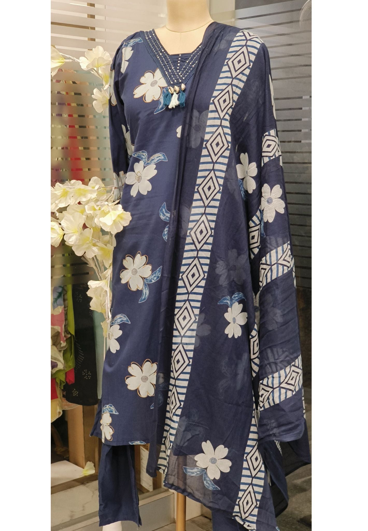 Pure Cotton V-Neck Kurta Pant With Dupatta-