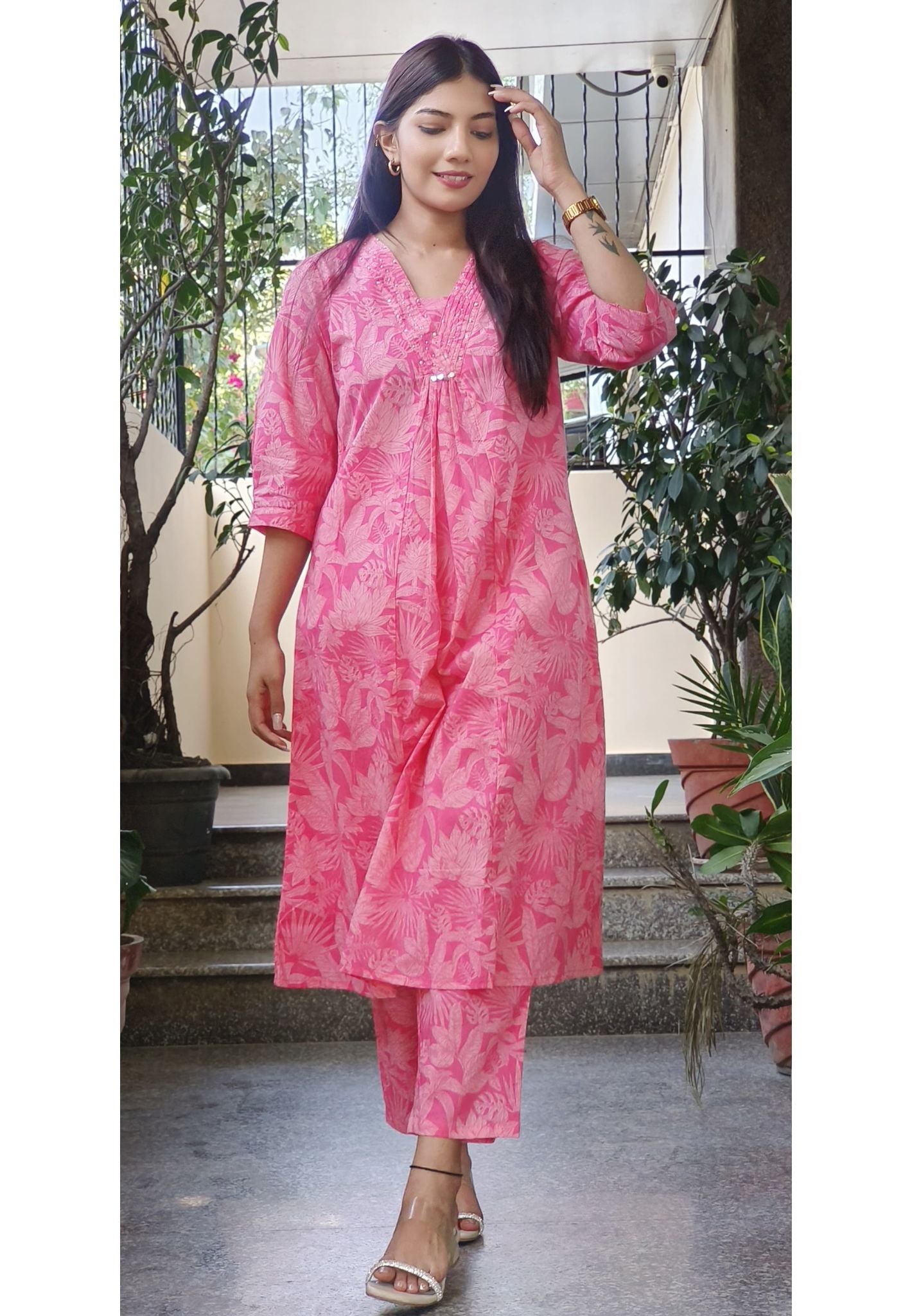 V-Neck Breathable Printed Cotton Kurta and Pant Set for Warm Weather-08508