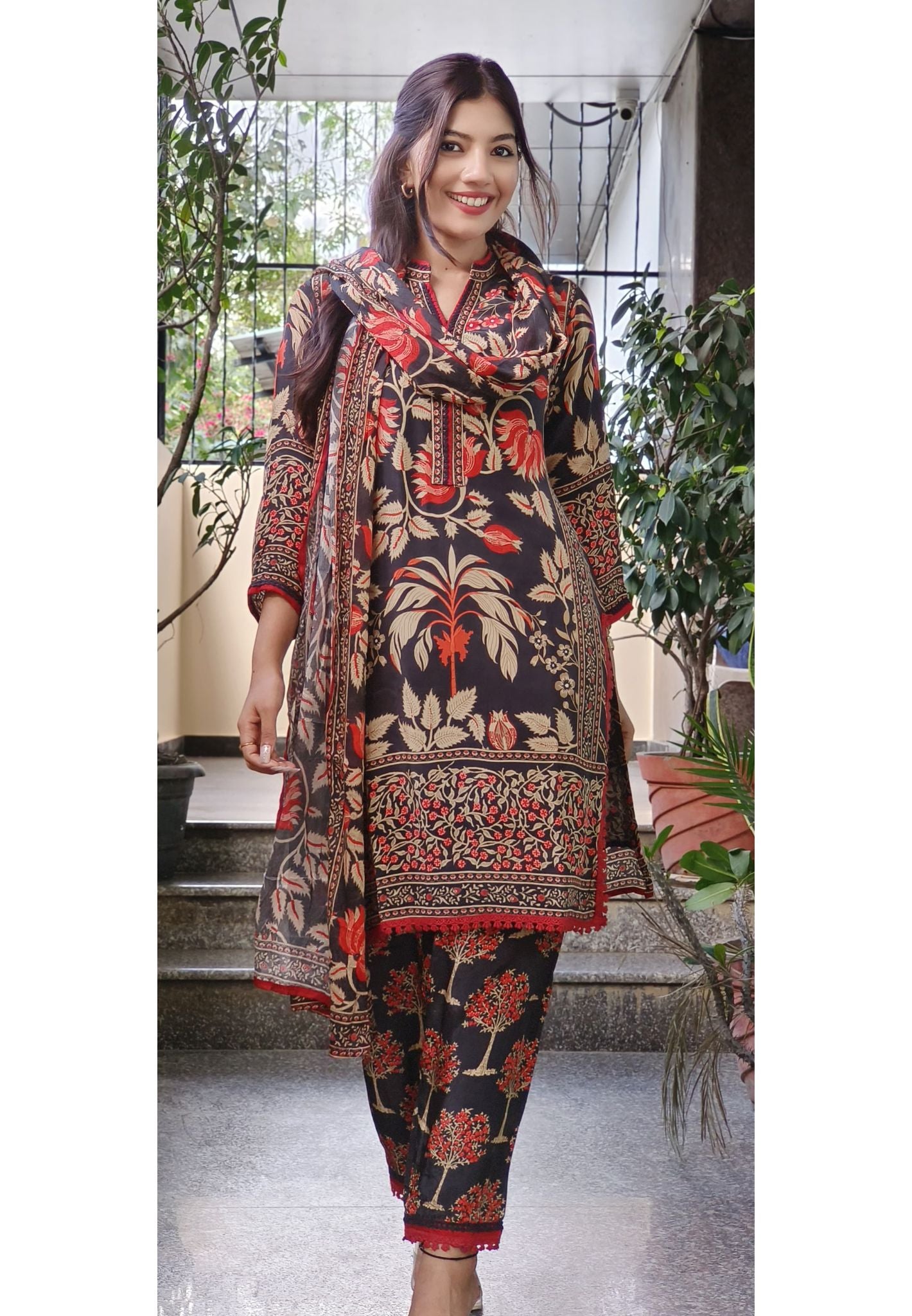 Stunning Pure Crepe Floral Printed Full Suit Set for Effortless Elegance-08815