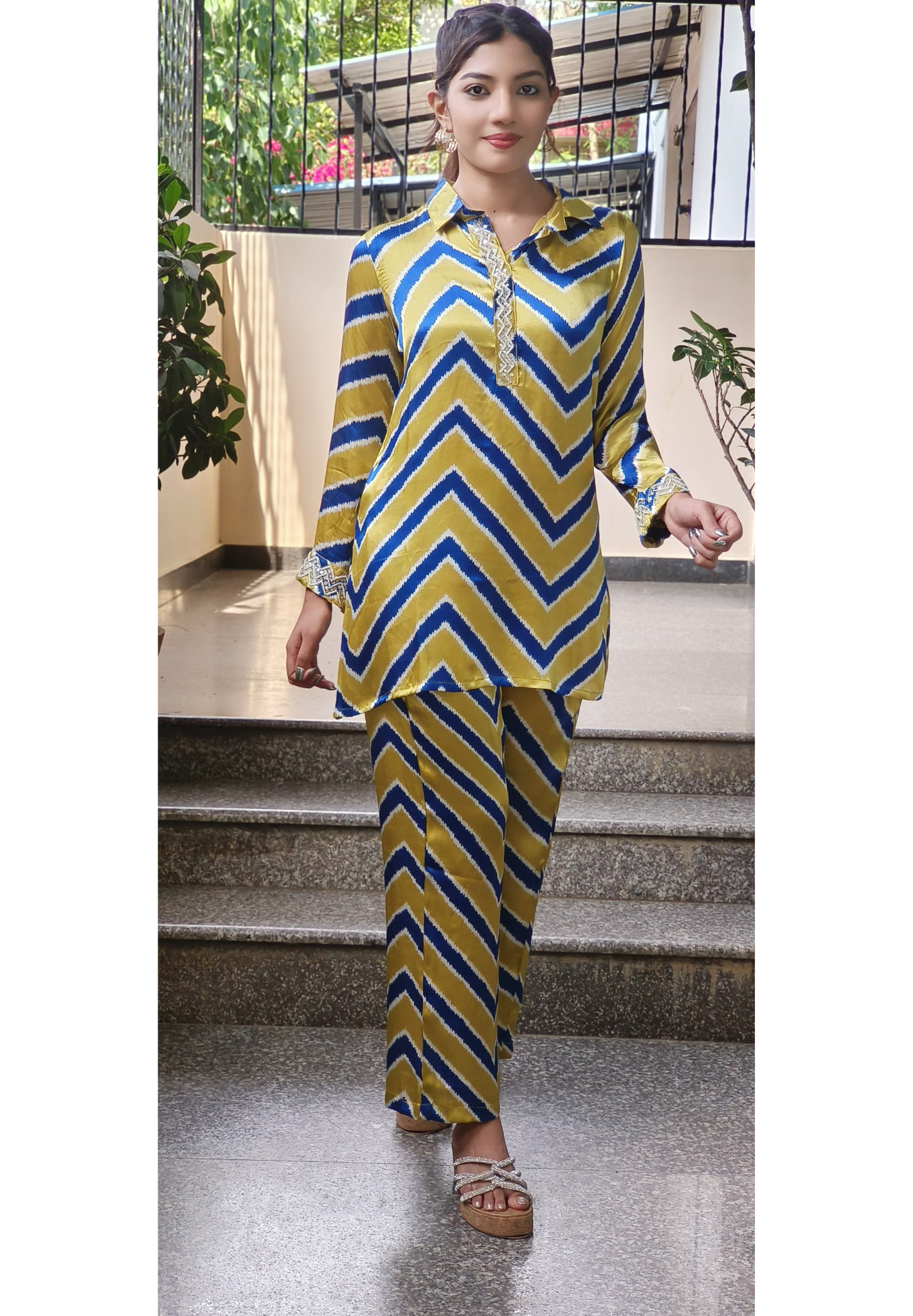 Elegant Chevron Print Co-Ord Set in Gajji Silk Fabric - 09567