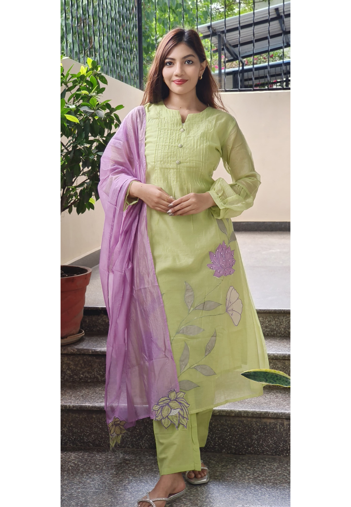 Mul Chanderi Floral A- Line Kurta With Pant And Dupatta Full Set- 09742