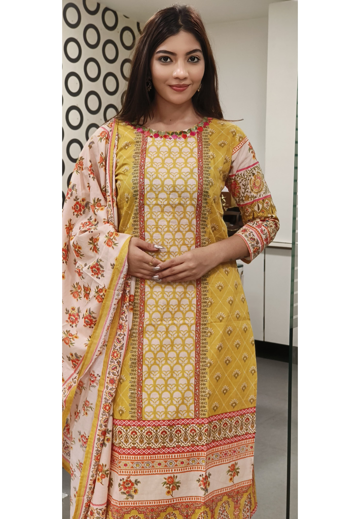 Lawn Piece Suit With Dupatta Beautiful Floral Print- 09697