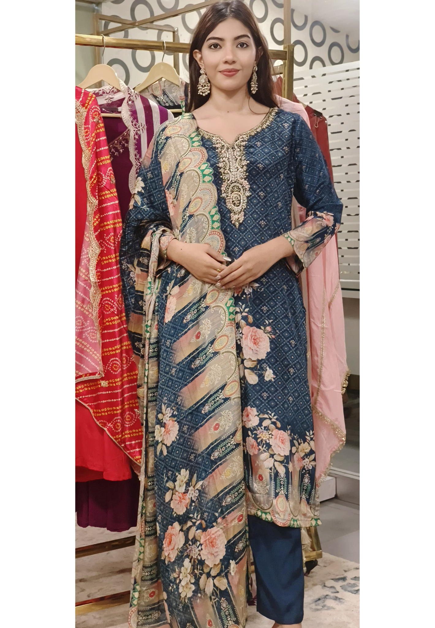 Crepe Beautiful Floral Printed Kurta Pant Set With Dupatta- 08961