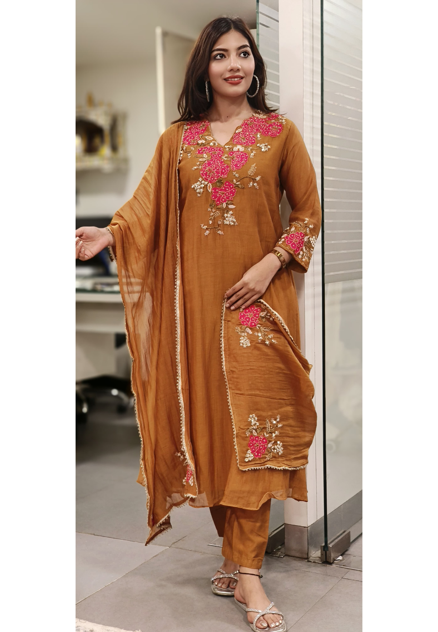 Grand Look V-Neck Floral Pearl Work Mul Chanderi A-Line Kurta With Bottom & Dupatta- 09985