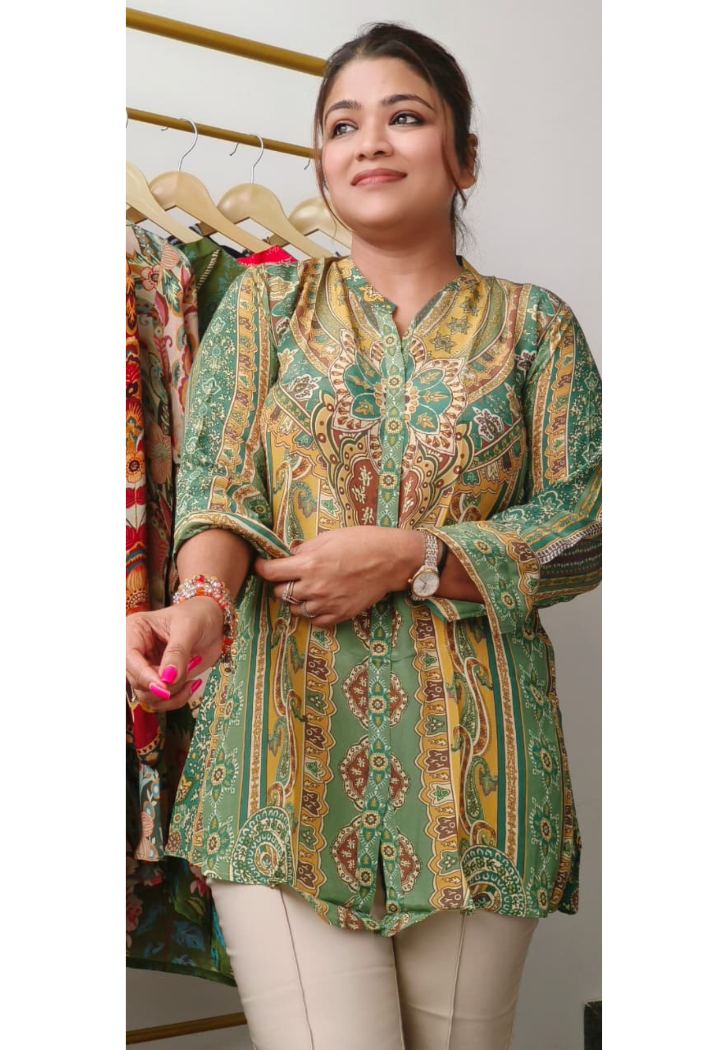 Olive Royale Printed Short Kurti Only In Crepe Fabric- 10865