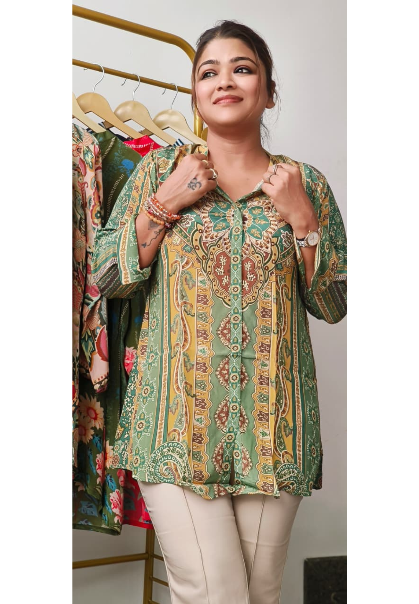 Olive Royale Printed Short Kurti Only In Crepe Fabric- 10865