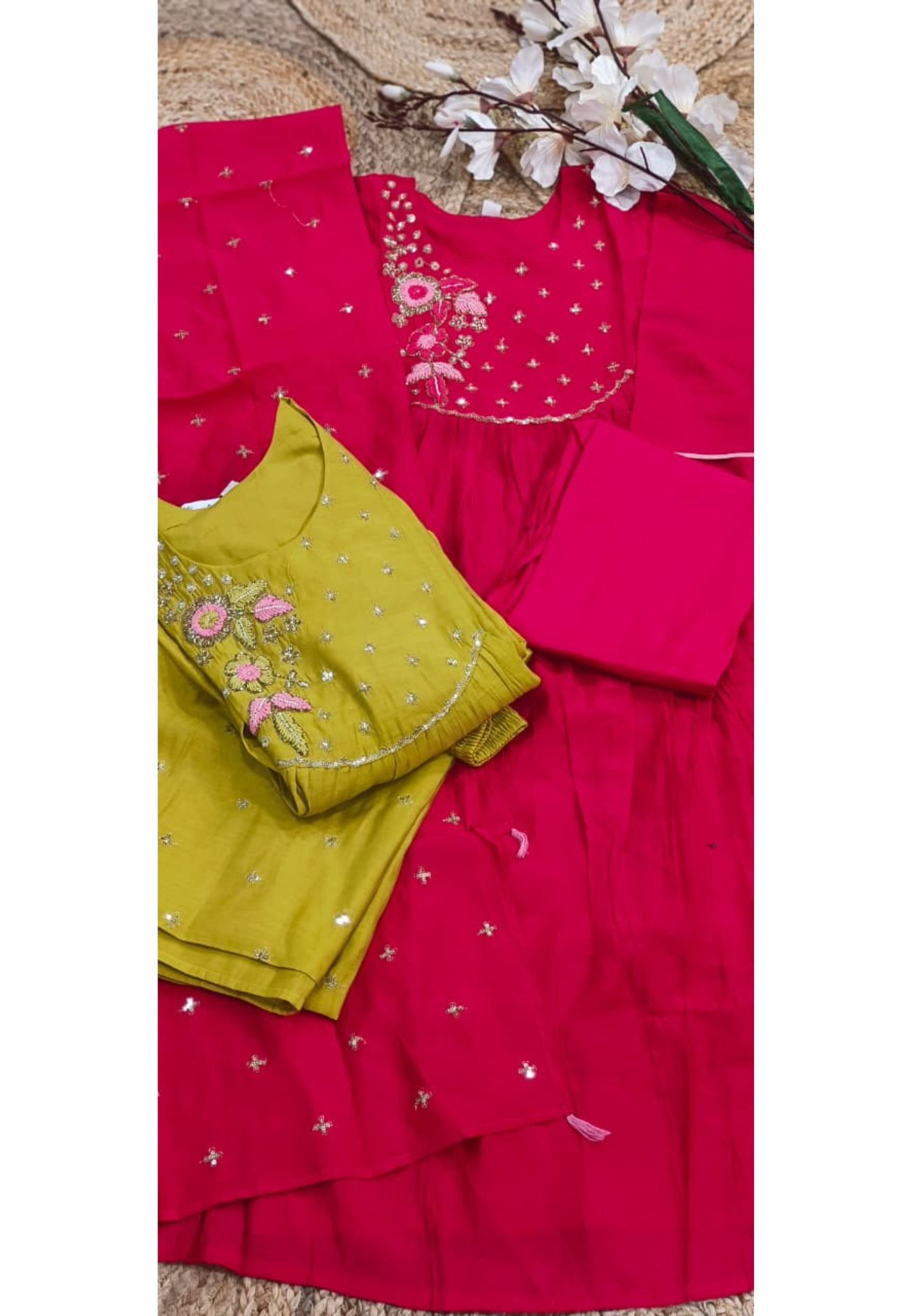 Floral Embroidered Beautiful U-Yoke Surat Mul-Chanderi Full Suit Set With Dupatta