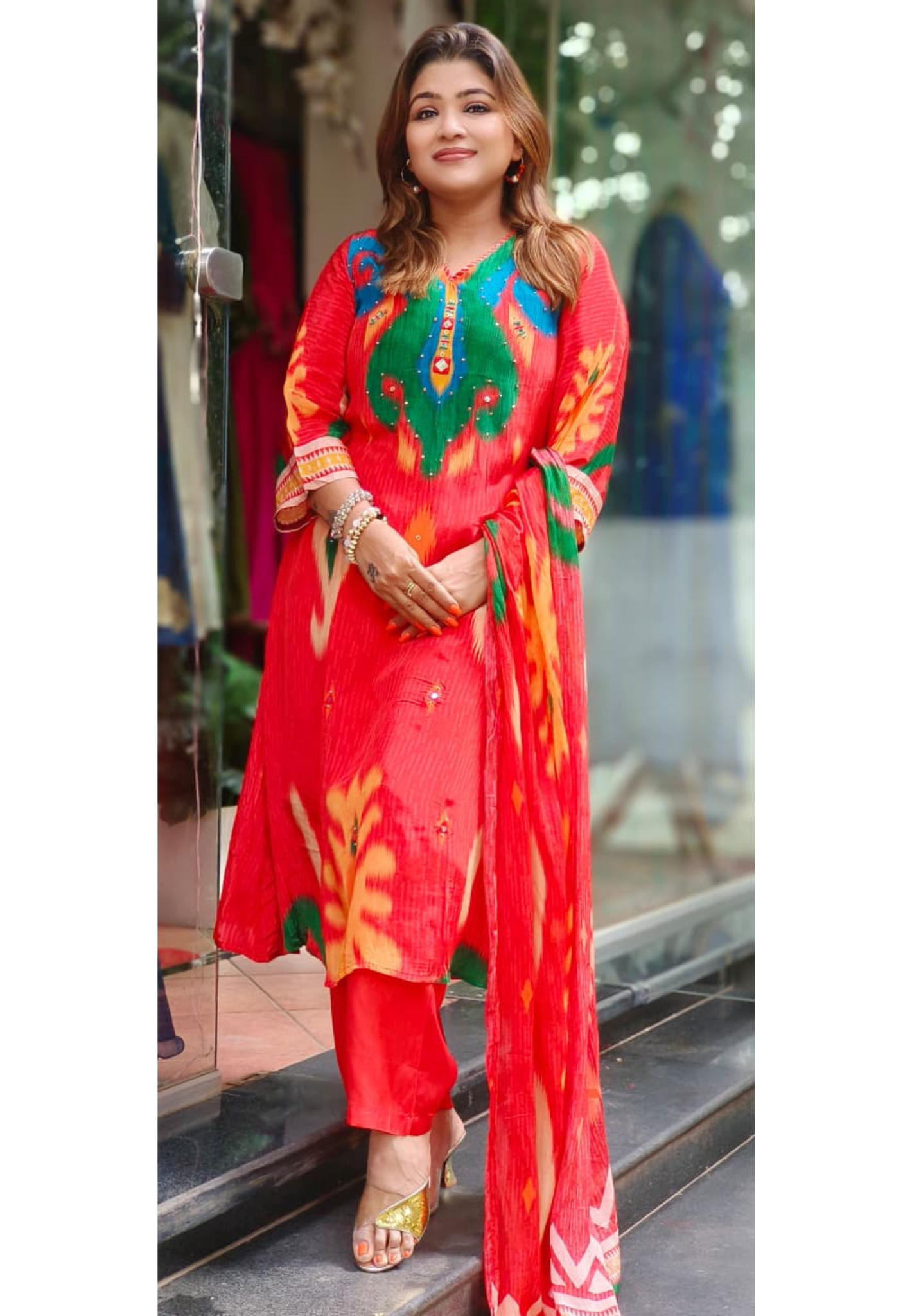 Vibrant Prints Ikkat Elegance Full Suit Set With Dupatta In Crepe Fabric- 11238