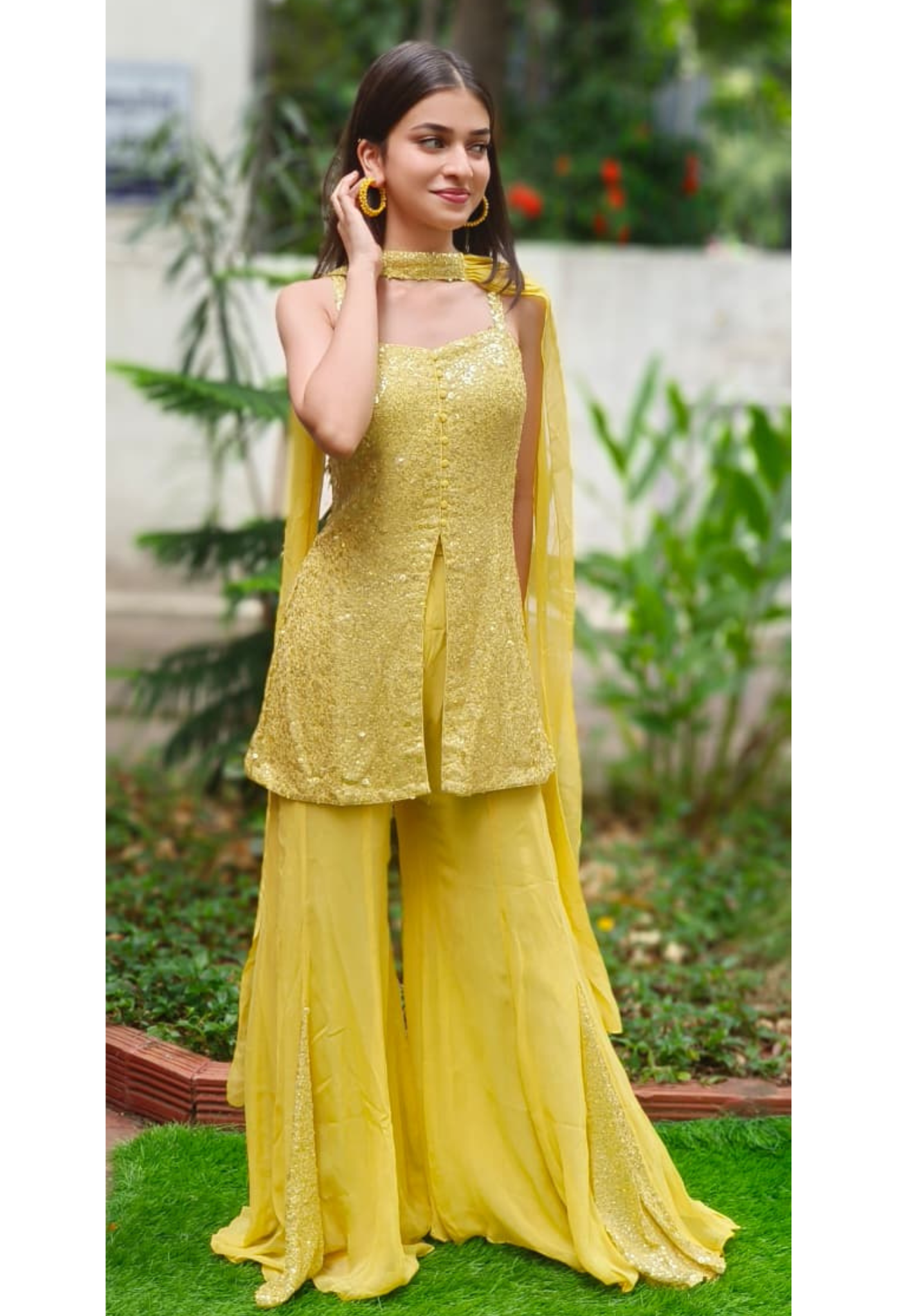 Sequin Work Sunshine Glow Sleeveless Short Kurta With Front Slit & Loose Palazzo Flared Bottom & Dupatta (DISPATCHING AFTER 25 DAYS ON ORDERS EXCEPT FOR 38 SIZE)