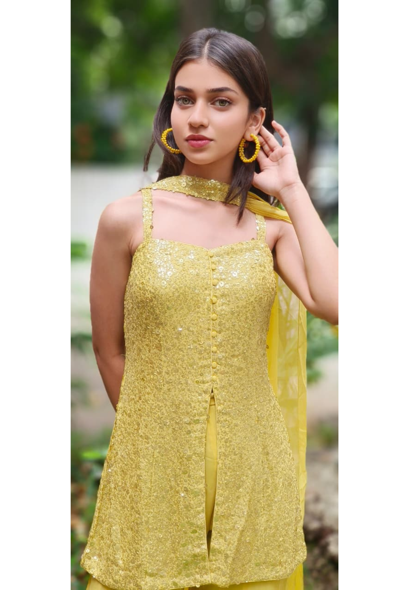 Sequin Work Sunshine Glow Sleeveless Short Kurta With Front Slit & Loose Palazzo Flared Bottom & Dupatta (DISPATCHING AFTER 25 DAYS ON ORDERS EXCEPT FOR 38 SIZE)