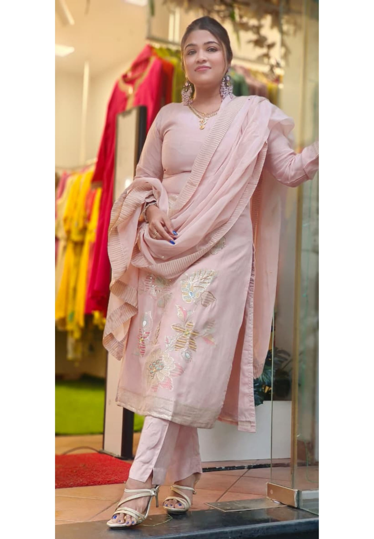 Neck Piece Look Floral Patch With Outline Work Full Suit Set With Dupatta In Silk Fabric(Lean Fit)- 11995