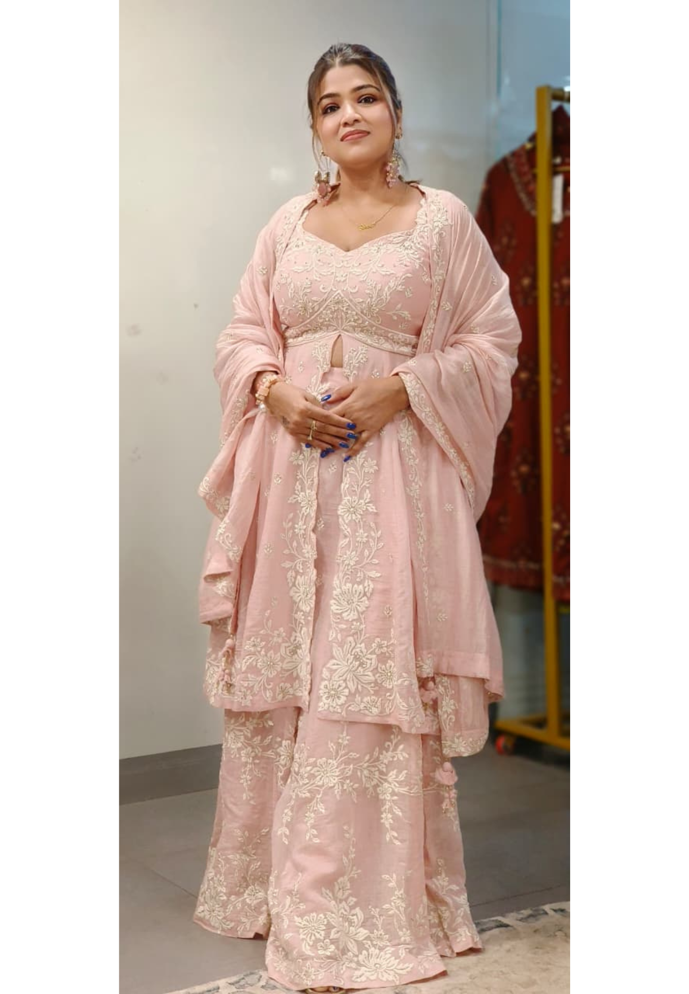 Elegant Thread Embroidery Padded Front Slit Sleeveless Peplum A-Line Kurta With Loose Palazzo Bottom & Dupatta- 12043