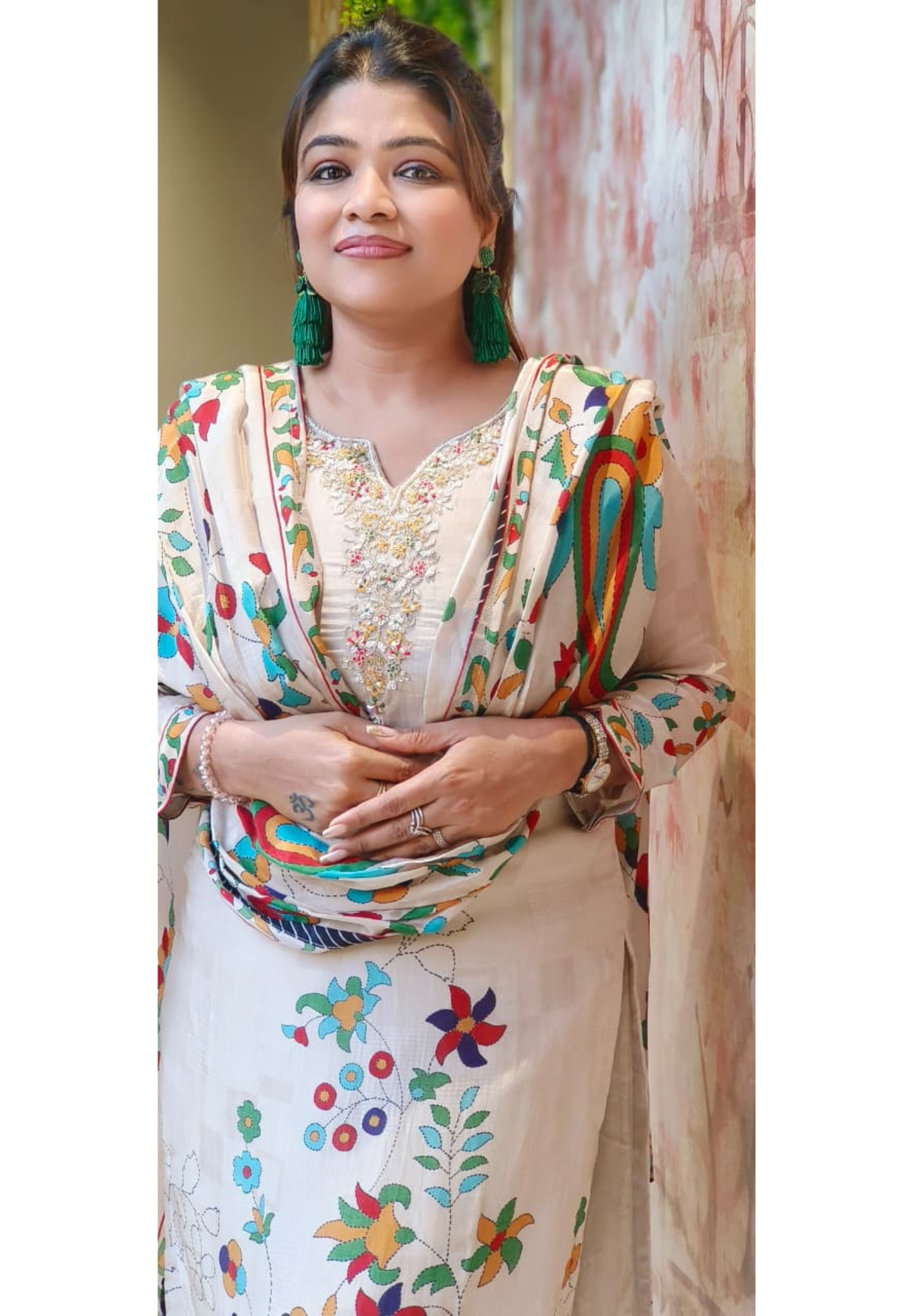 Colorful Flowers Faded Block Prints Beautiful Neck Work Full Suit Set With Dupatta In Crepe Fabric- 12757