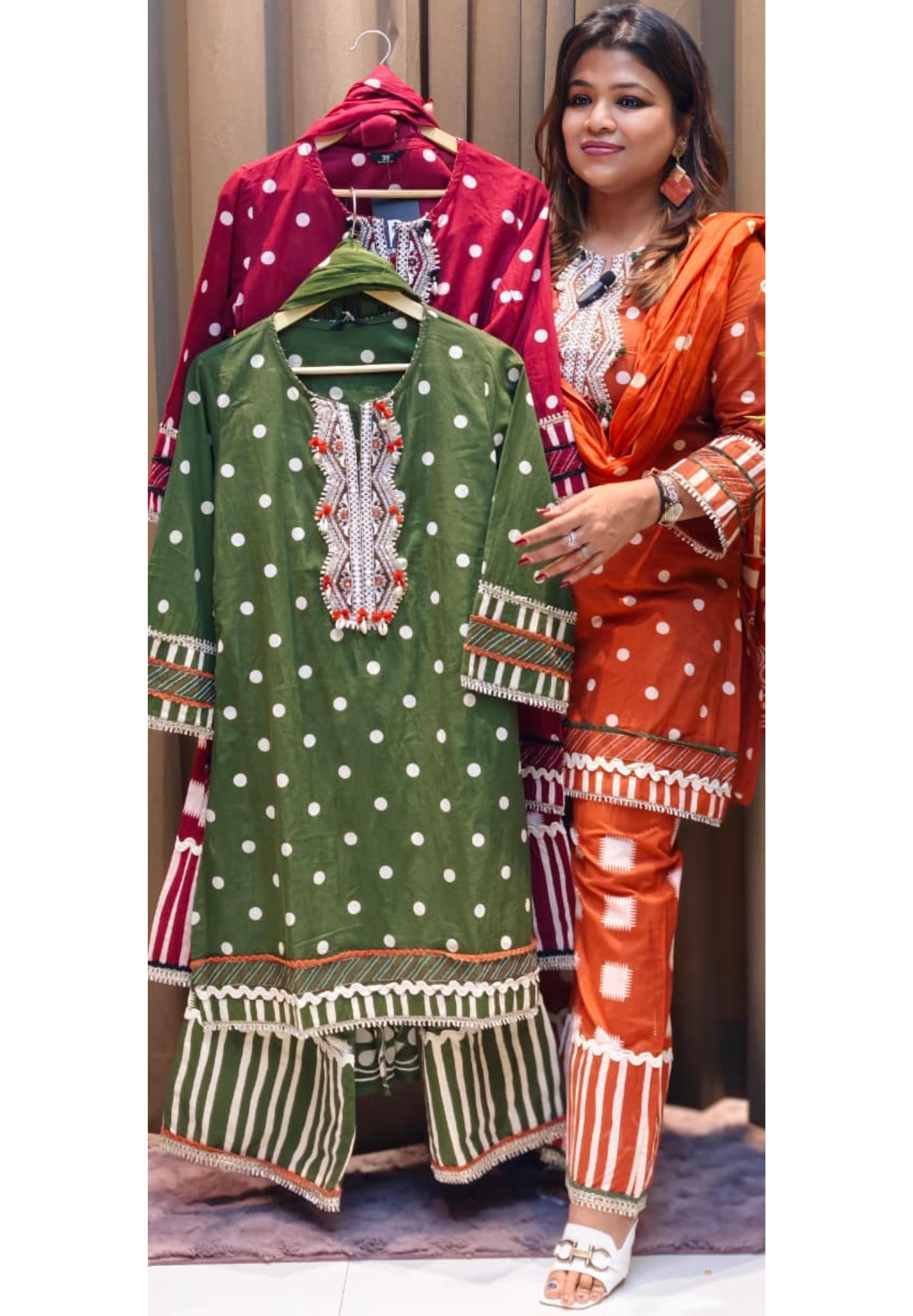 Boho Chic Daisy Embroidered Polka Dotted Full Suit Set With Dupatta In Cotton Fabric-13472