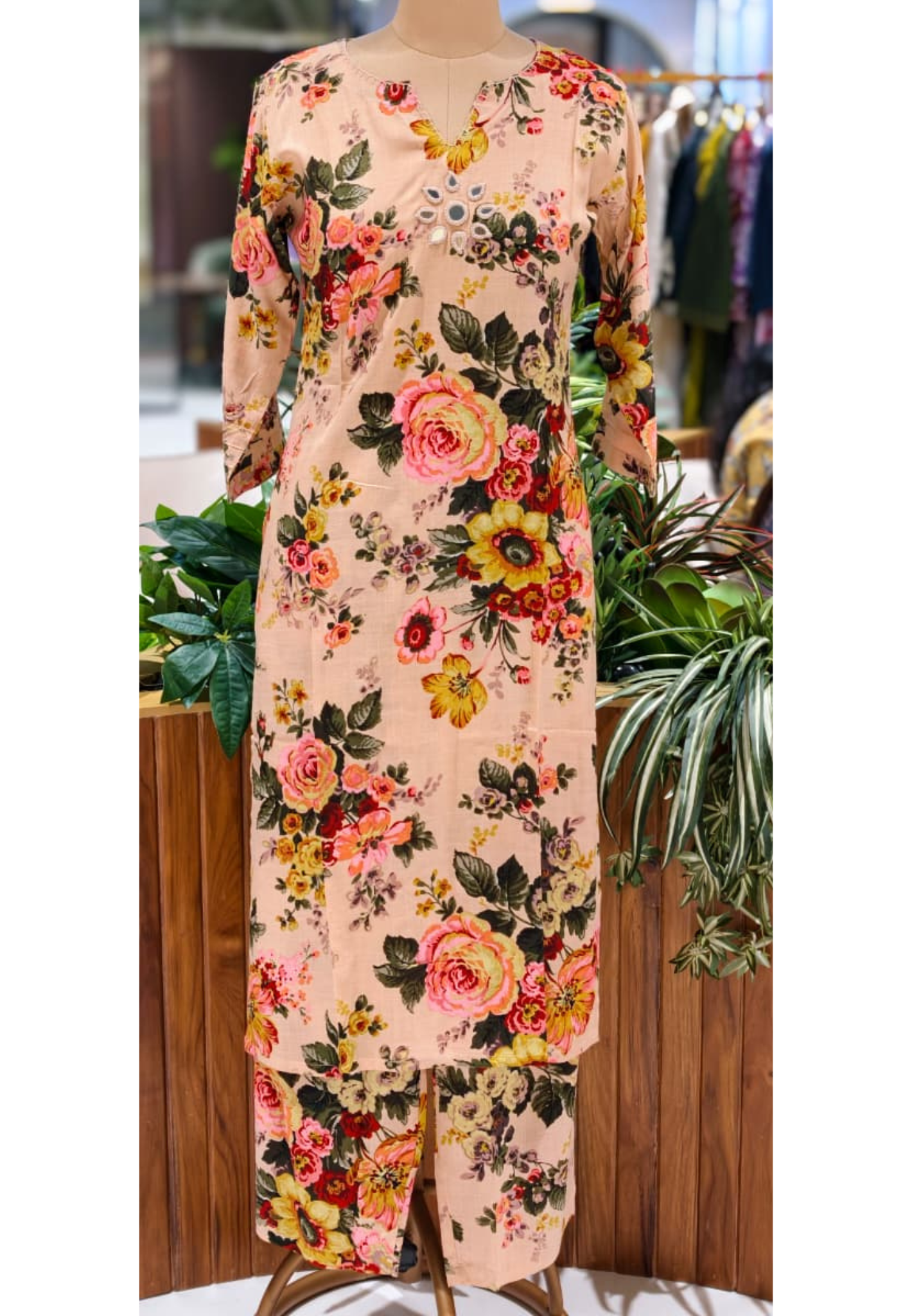 Digital Floral Print Real Mirror Front Work Kurta Pant Set In Flex Cotton Fabric- 13526