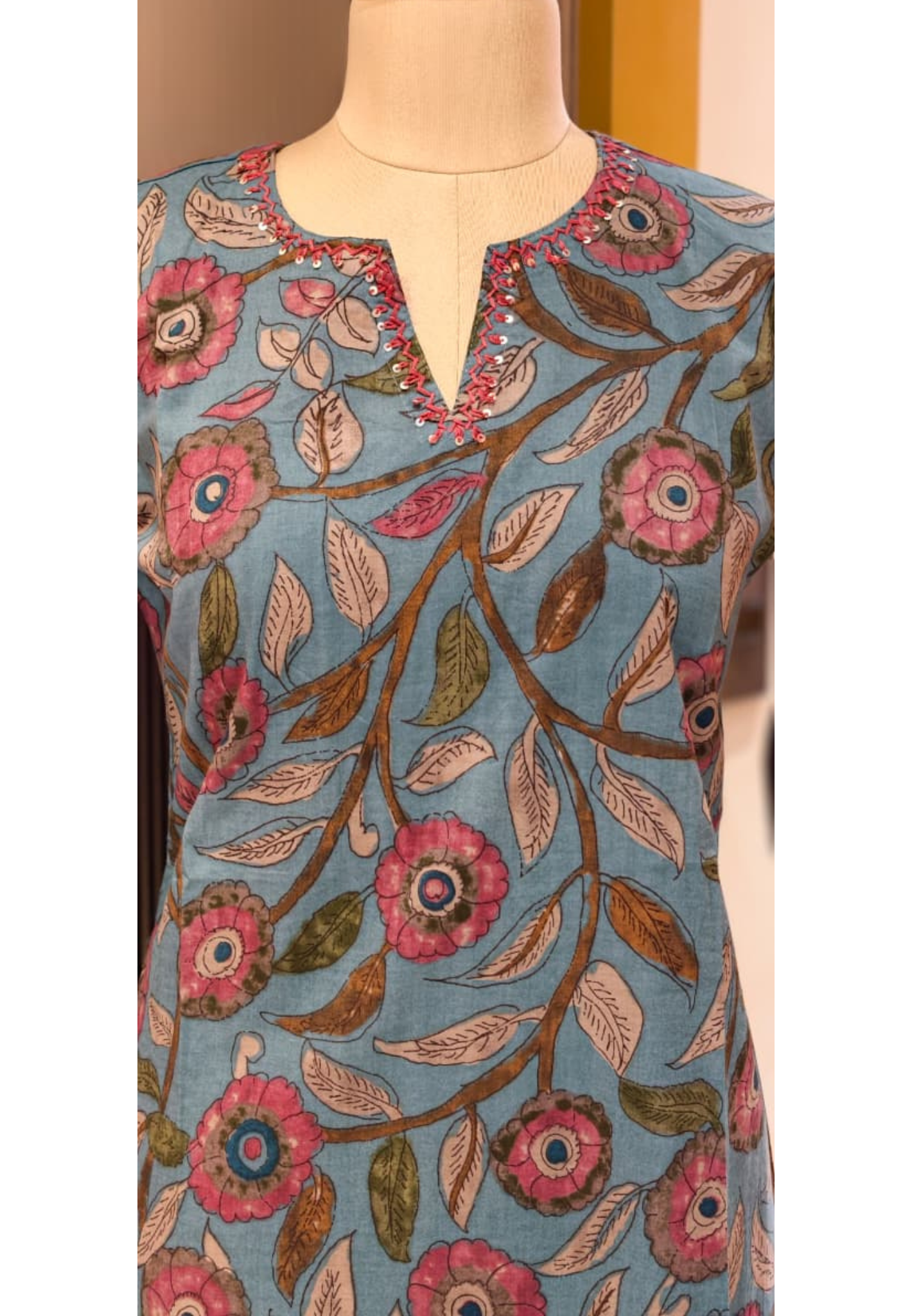 Gardenia Printed Minimal Neckline Long Kurti Only In Cotton Fabric- 13522